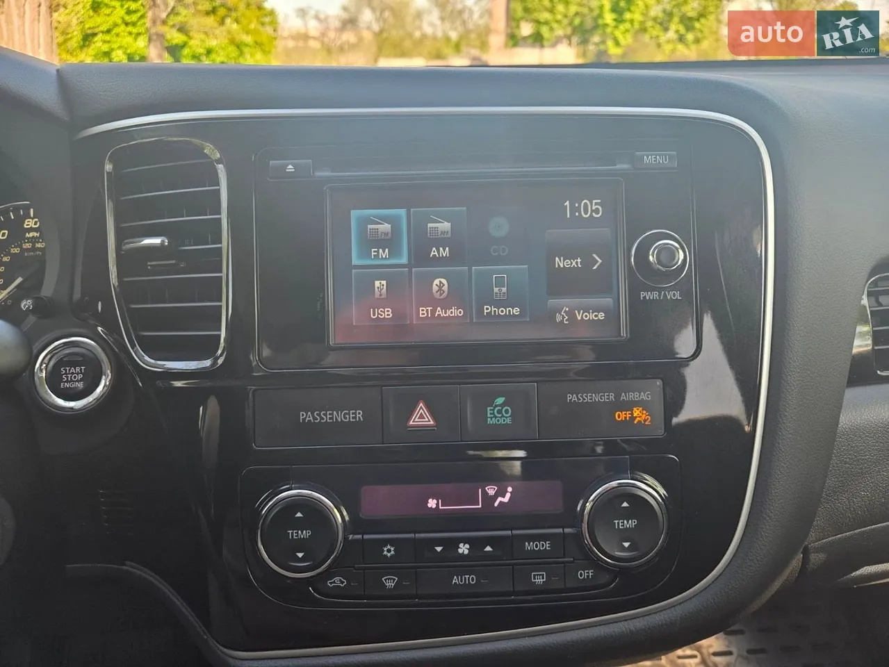 2014 Mitsubishi Outlander - мініатюра 26