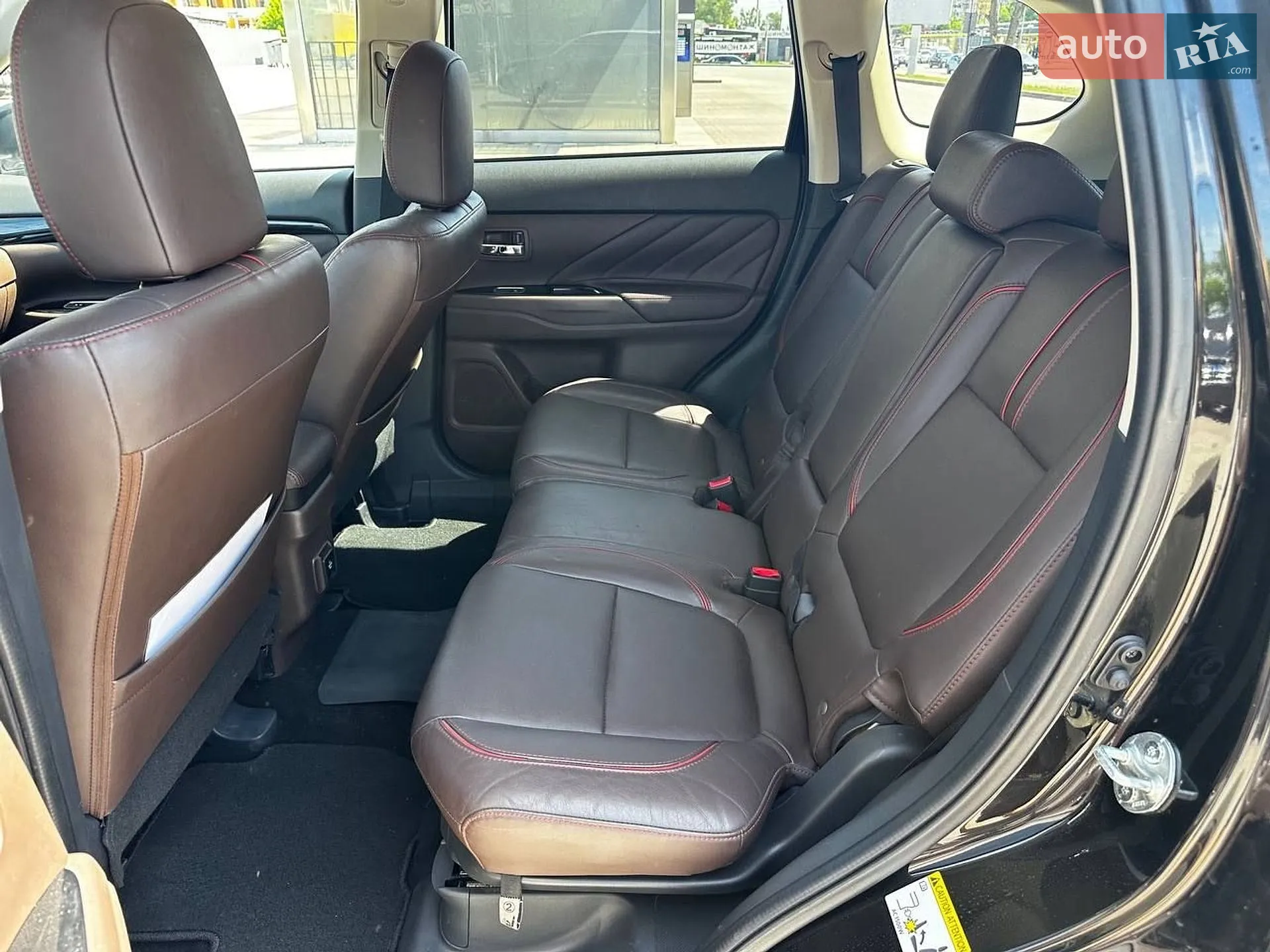 2018 Mitsubishi Outlander - мініатюра 31