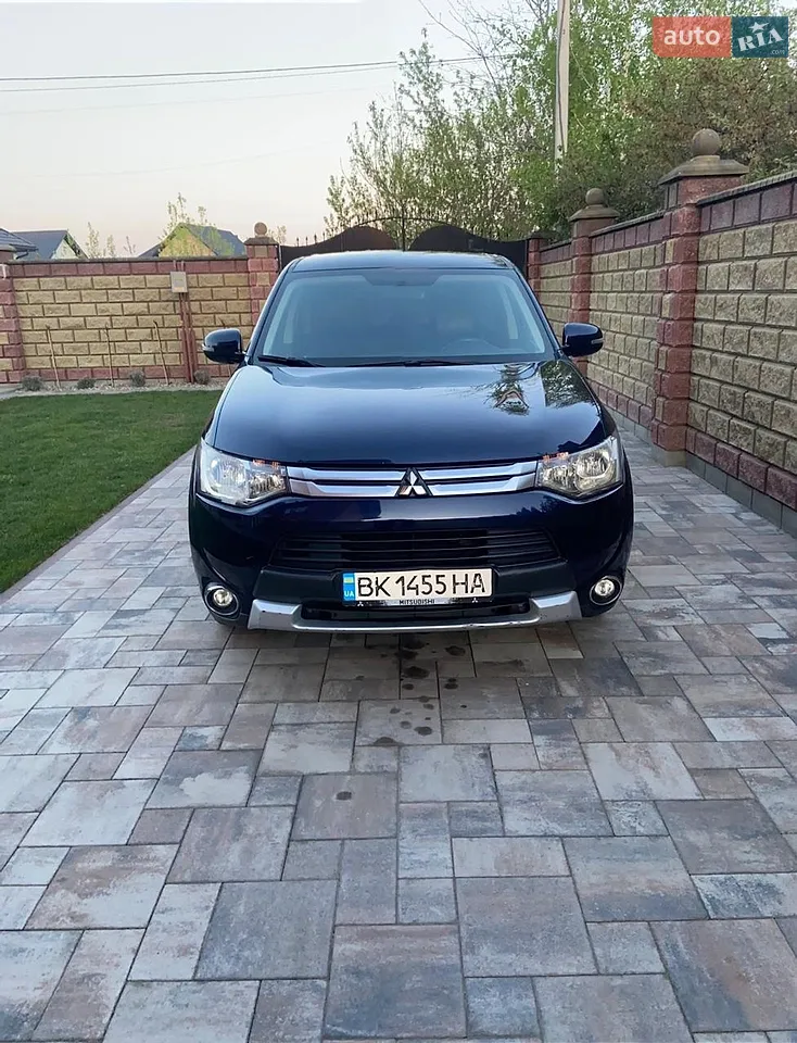 2013 Mitsubishi Outlander - мініатюра 18