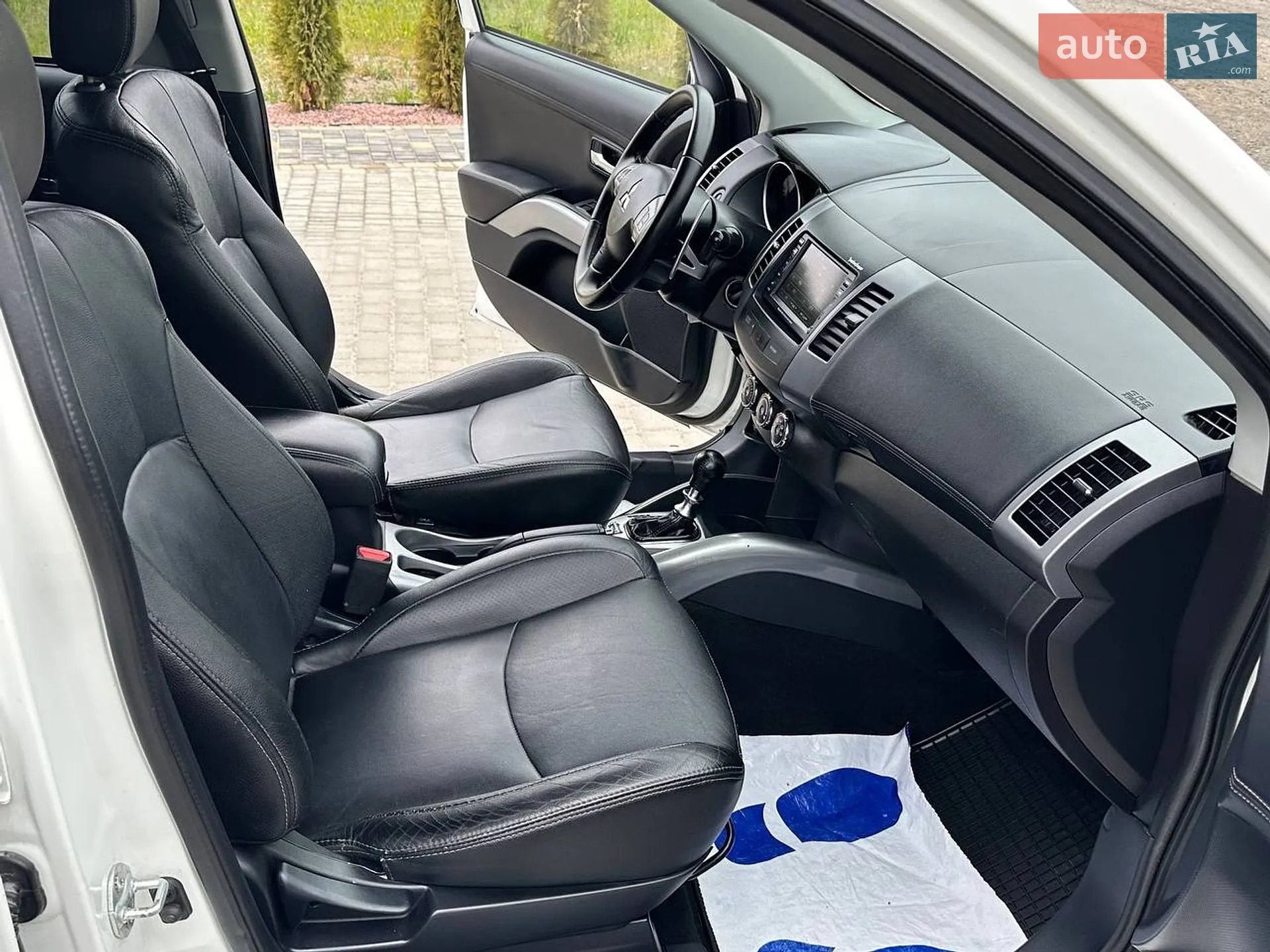 2012 Mitsubishi Outlander - мініатюра 22
