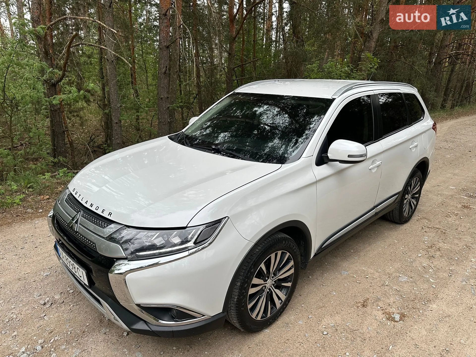 2015 Mitsubishi Outlander - мініатюра 10