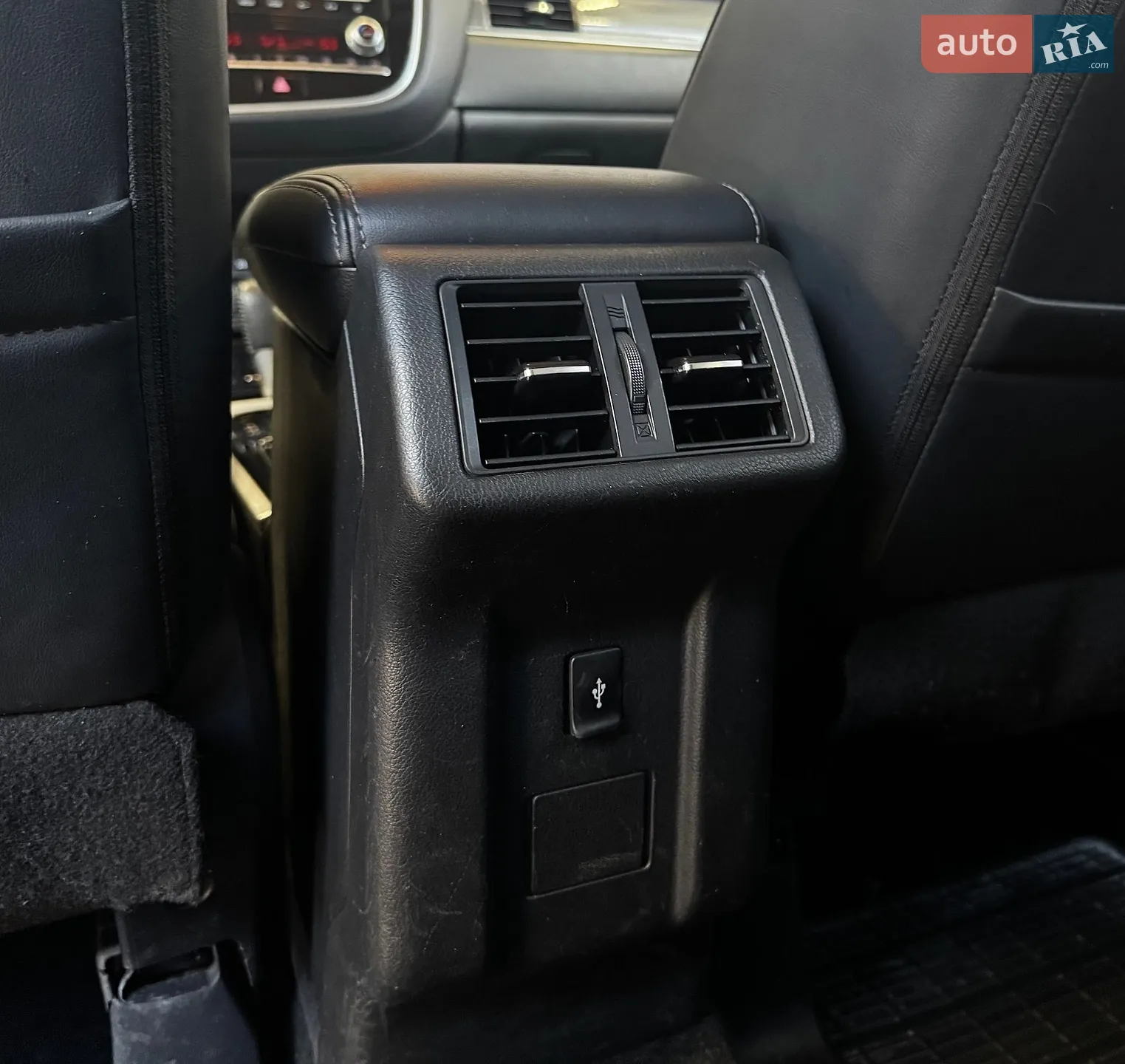 2021 Mitsubishi Outlander - мініатюра 34