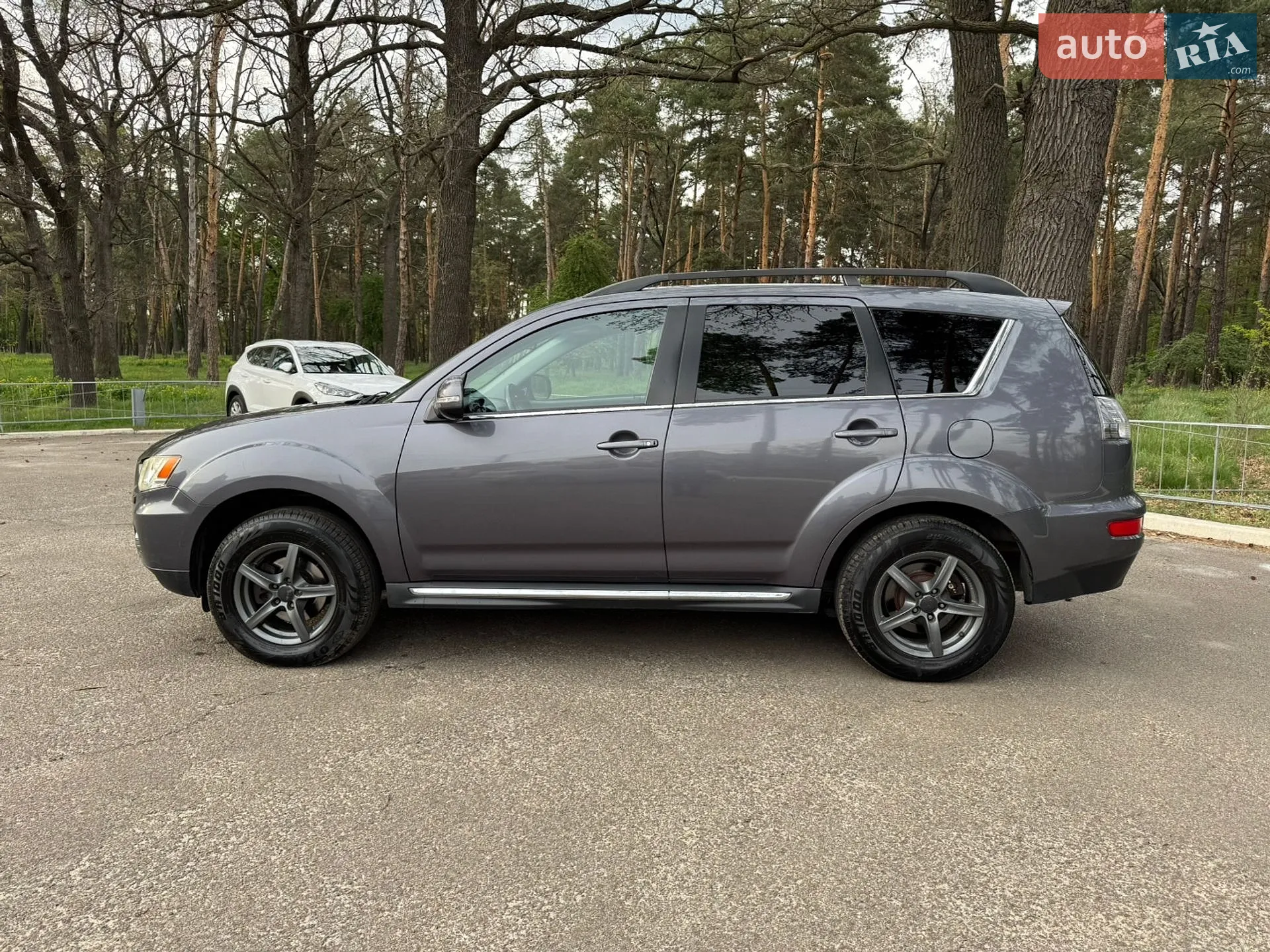 2010 Mitsubishi Outlander - мініатюра 10