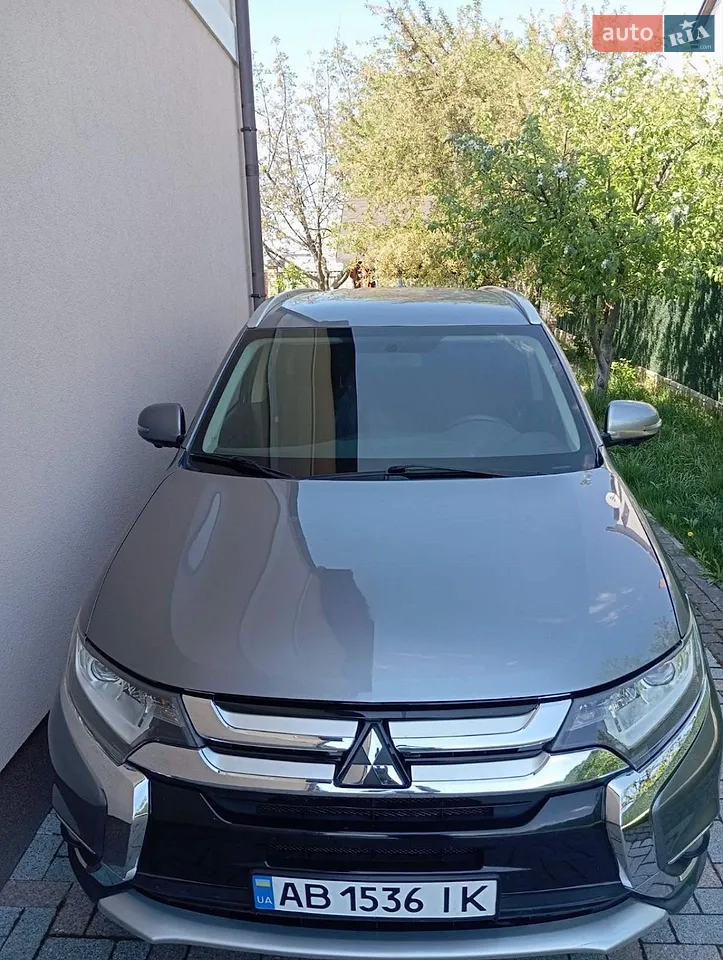 2018 Mitsubishi Outlander - мініатюра 21