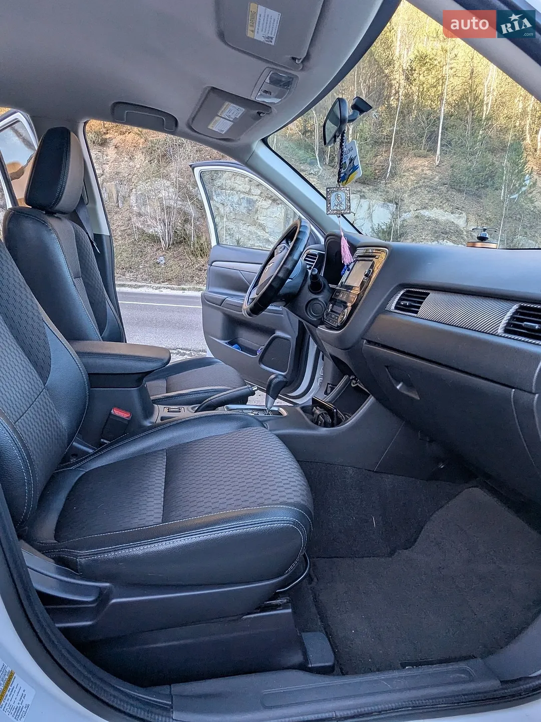 2014 Mitsubishi Outlander - мініатюра 6