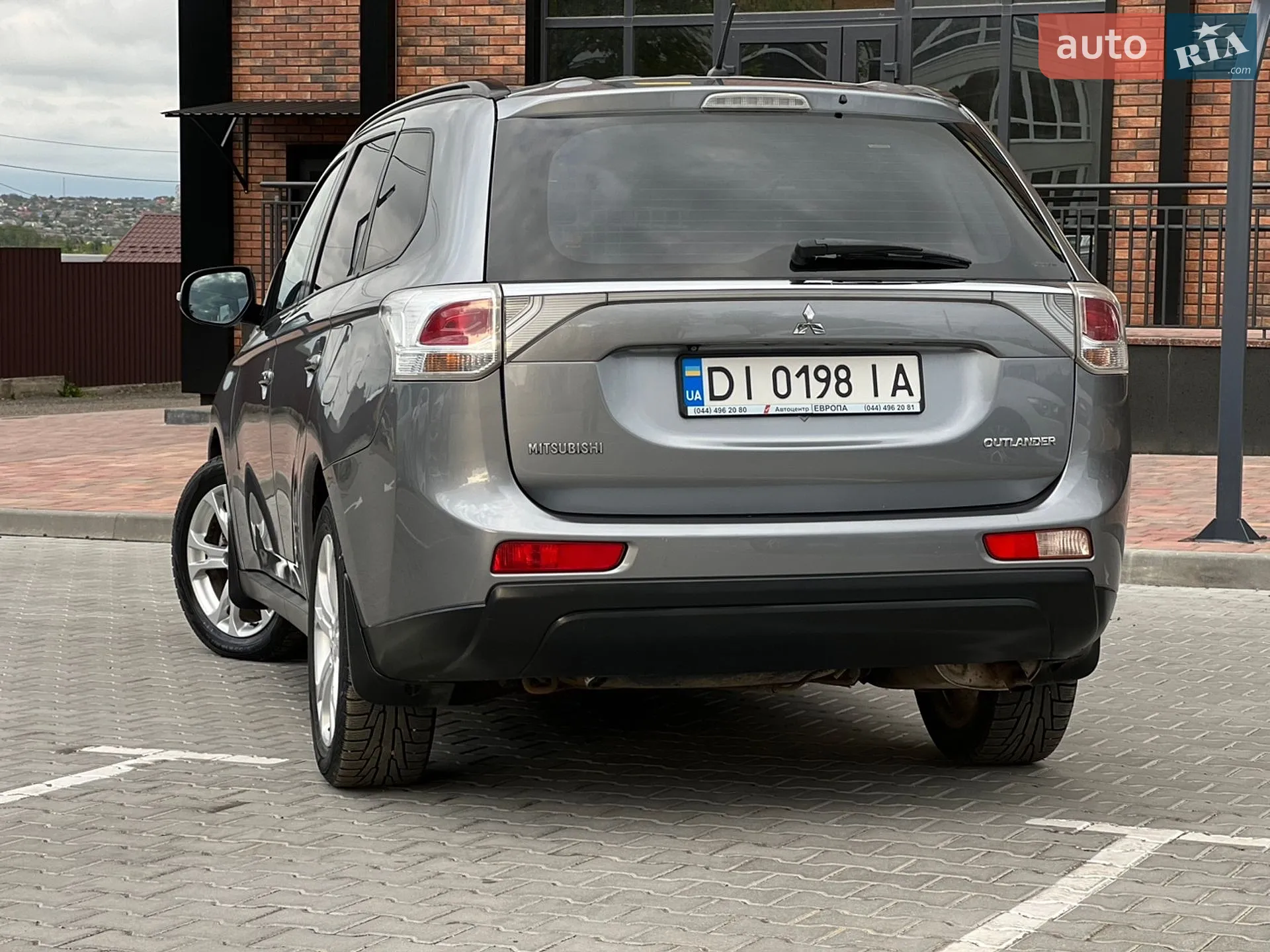 2013 Mitsubishi Outlander - мініатюра 15