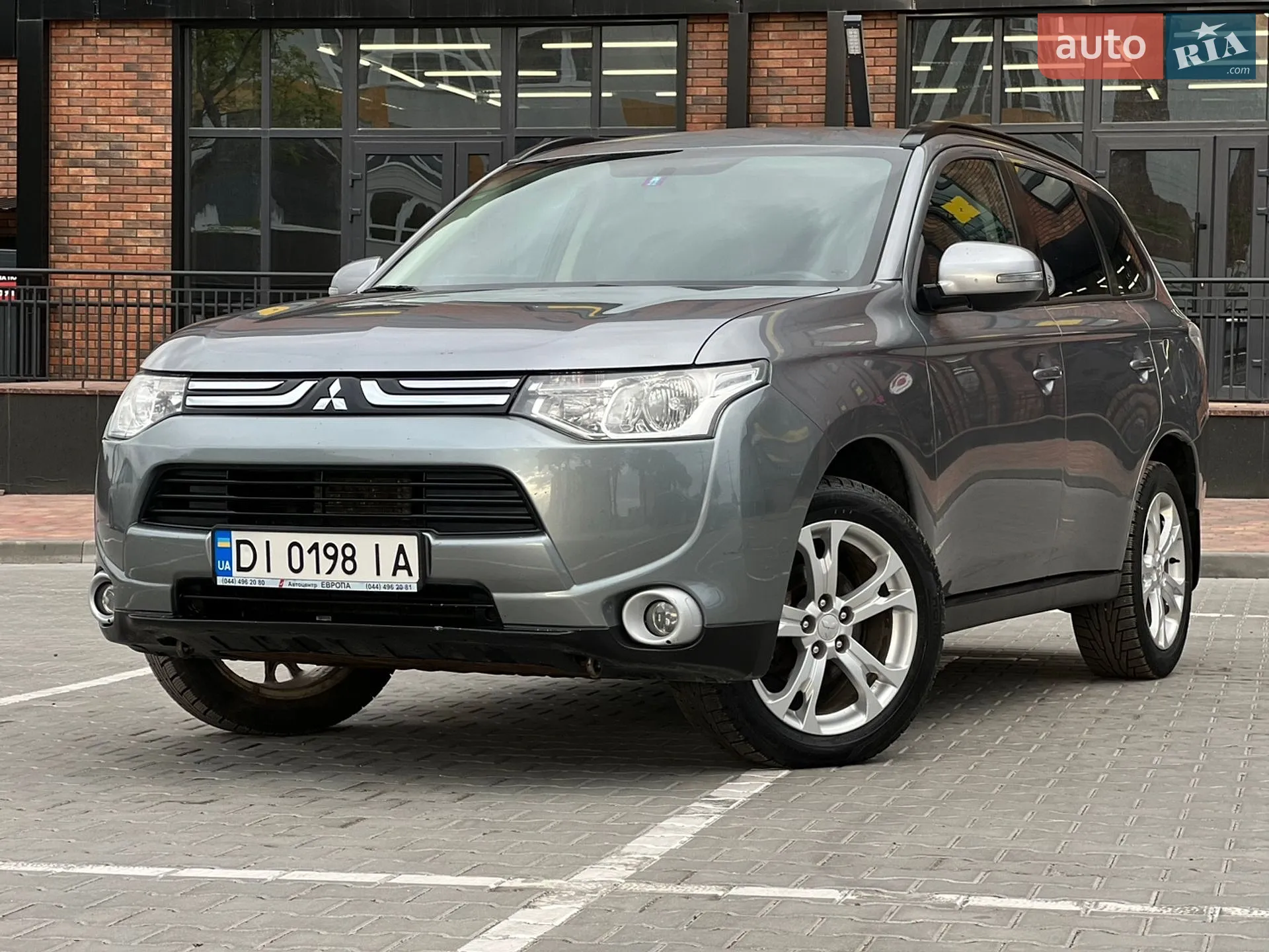 2013 Mitsubishi Outlander - мініатюра 26