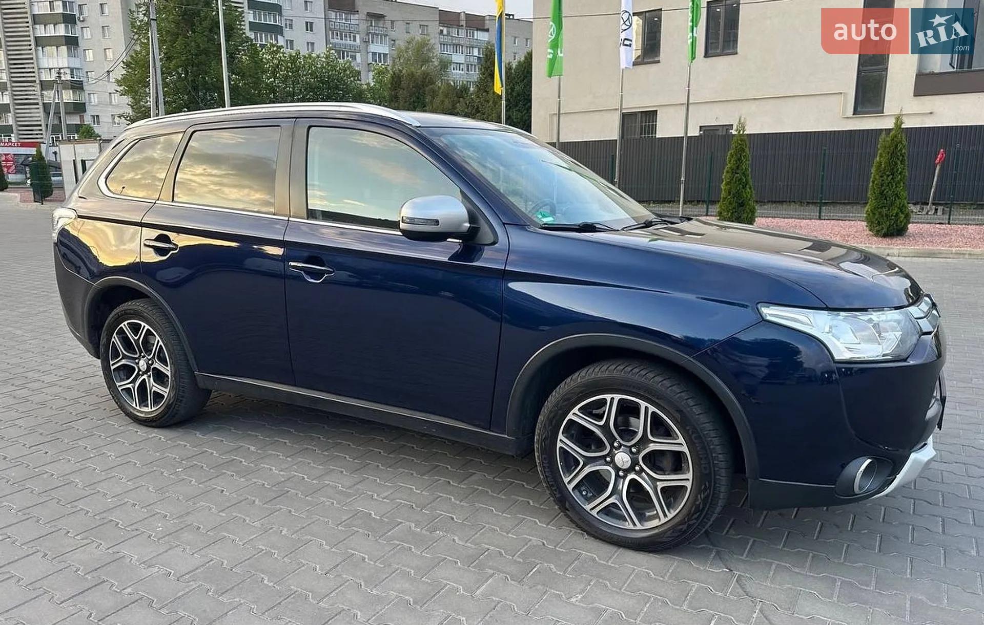 2015 Mitsubishi Outlander - мініатюра 28