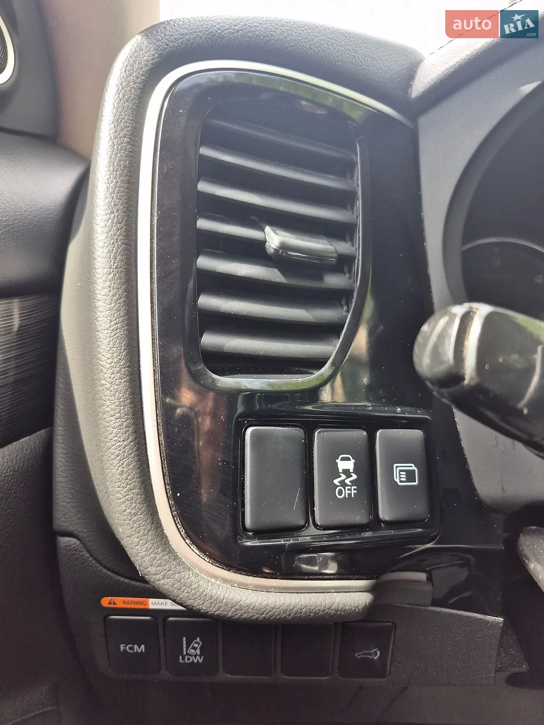 2015 Mitsubishi Outlander - мініатюра 17