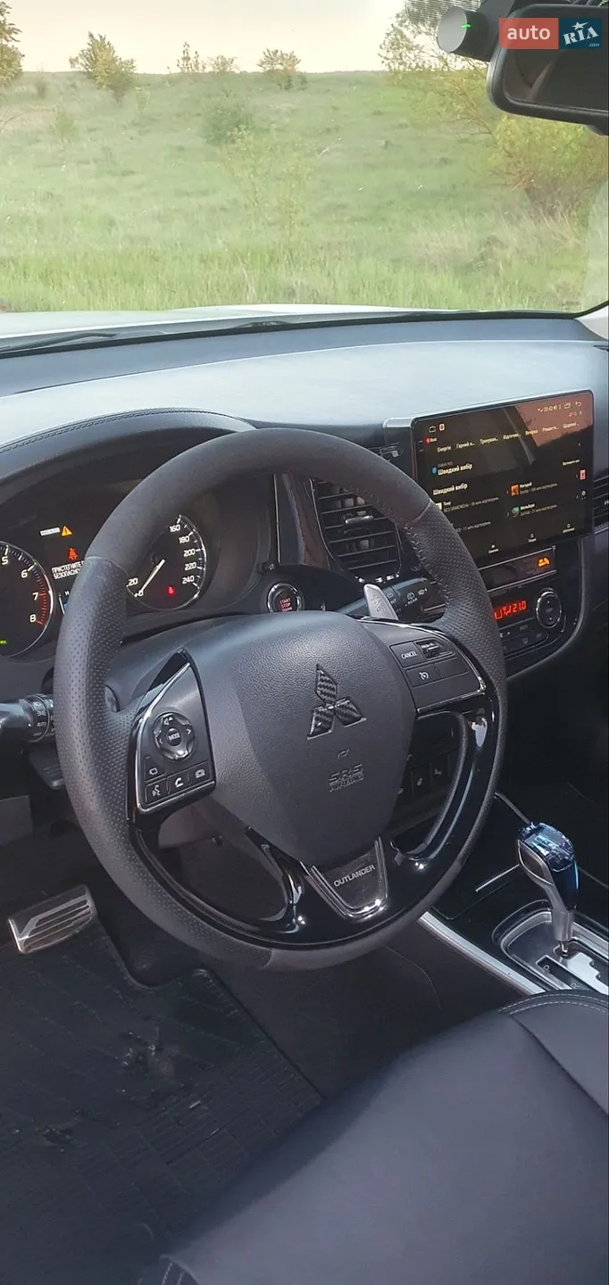 2018 Mitsubishi Outlander - мініатюра 34