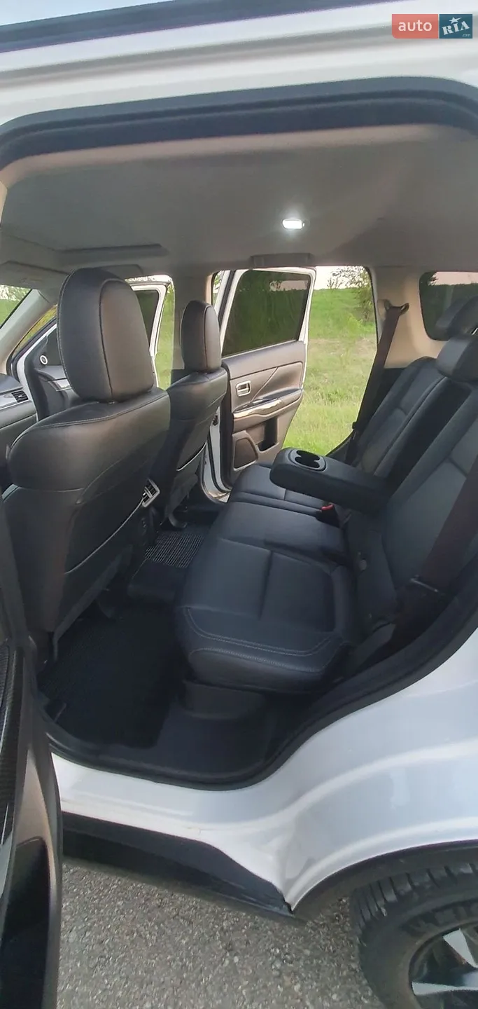 2018 Mitsubishi Outlander - мініатюра 50