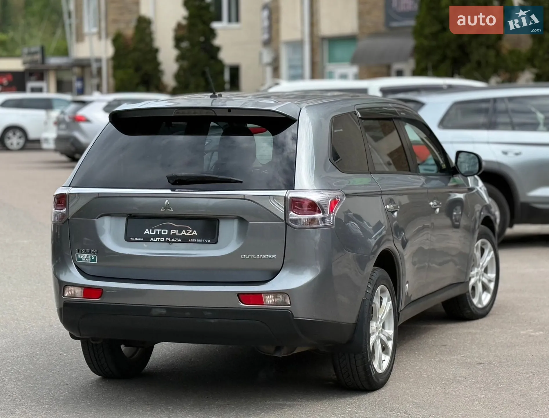 2013 Mitsubishi Outlander - мініатюра 27