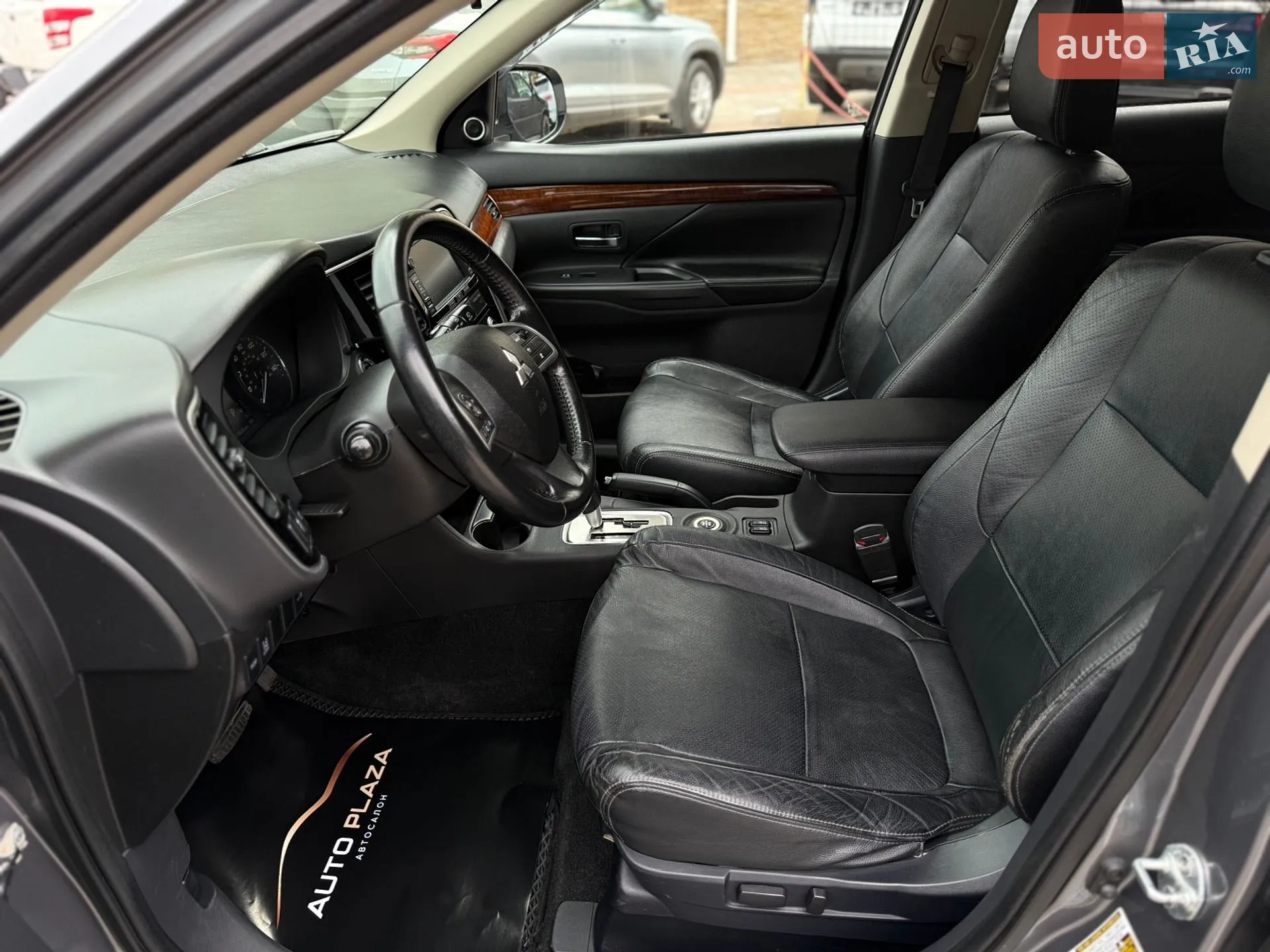 2013 Mitsubishi Outlander - мініатюра 38