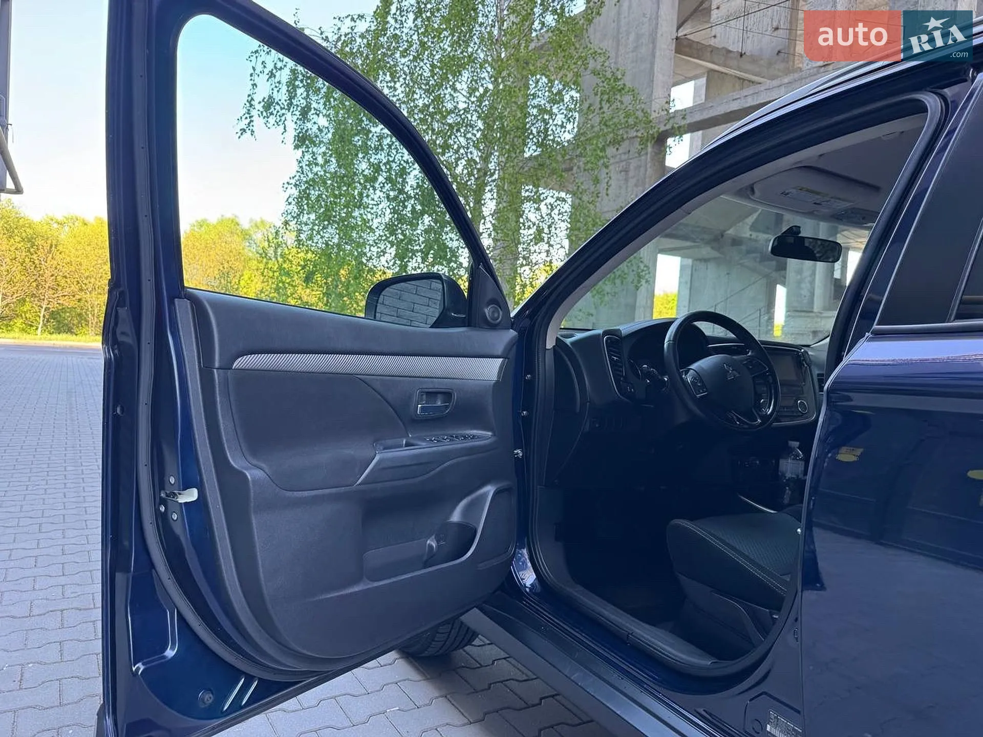 2018 Mitsubishi Outlander - мініатюра 14