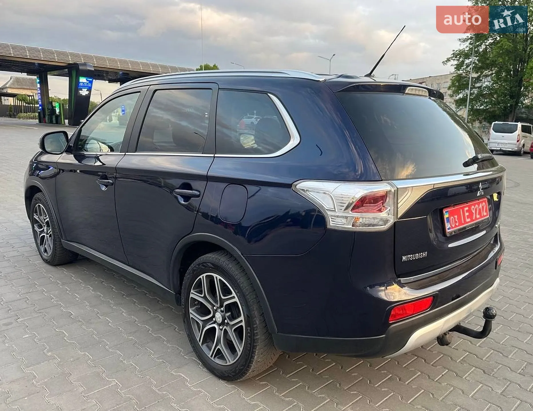 2015 Mitsubishi Outlander - мініатюра 17