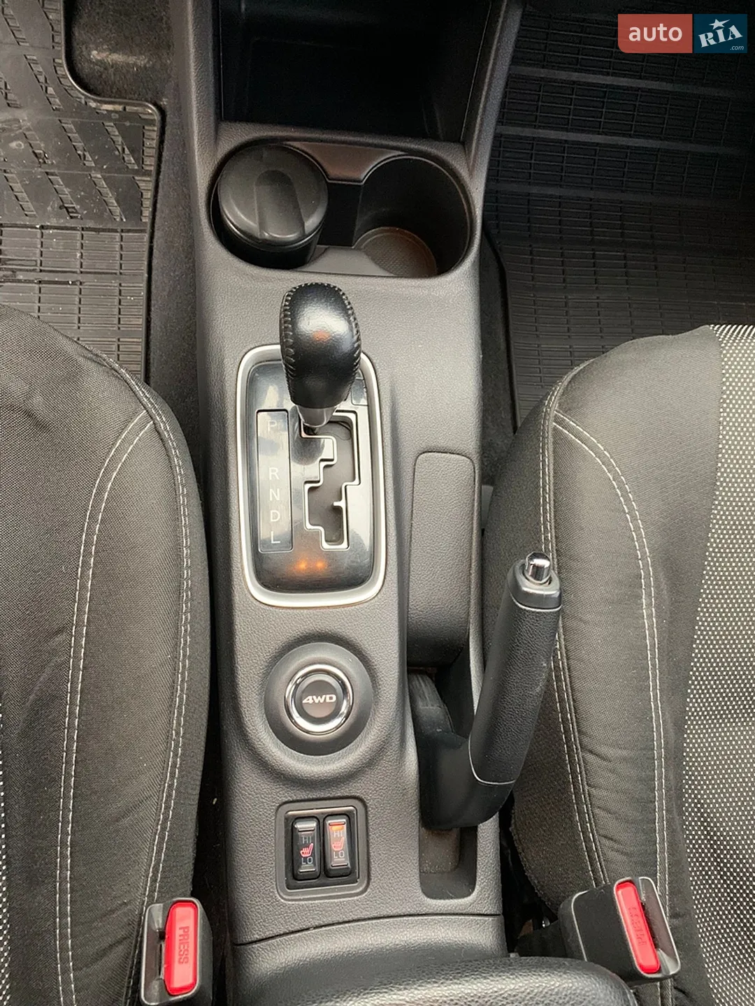 2014 Mitsubishi Outlander - мініатюра 9