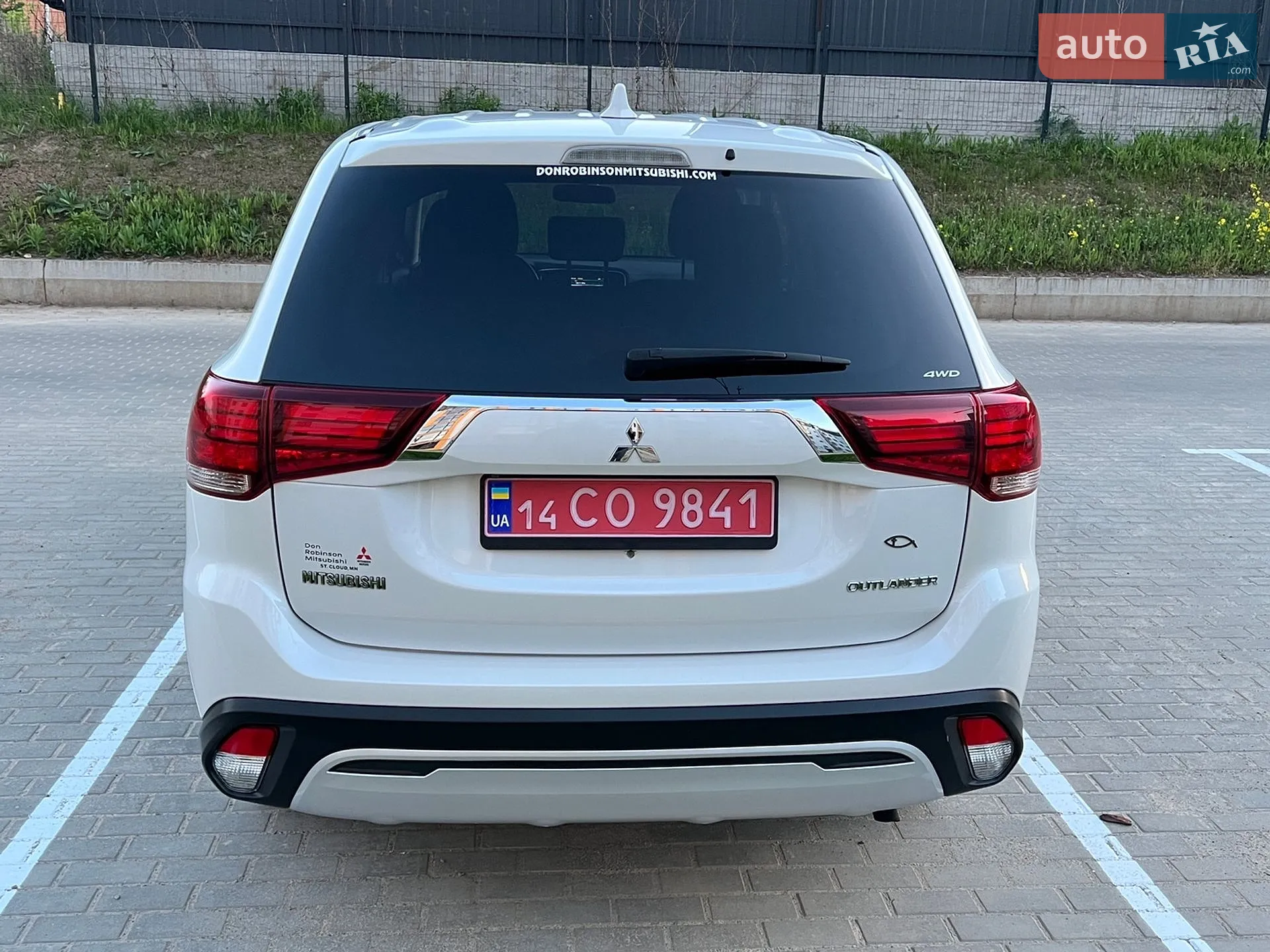 2019 Mitsubishi Outlander - мініатюра 10