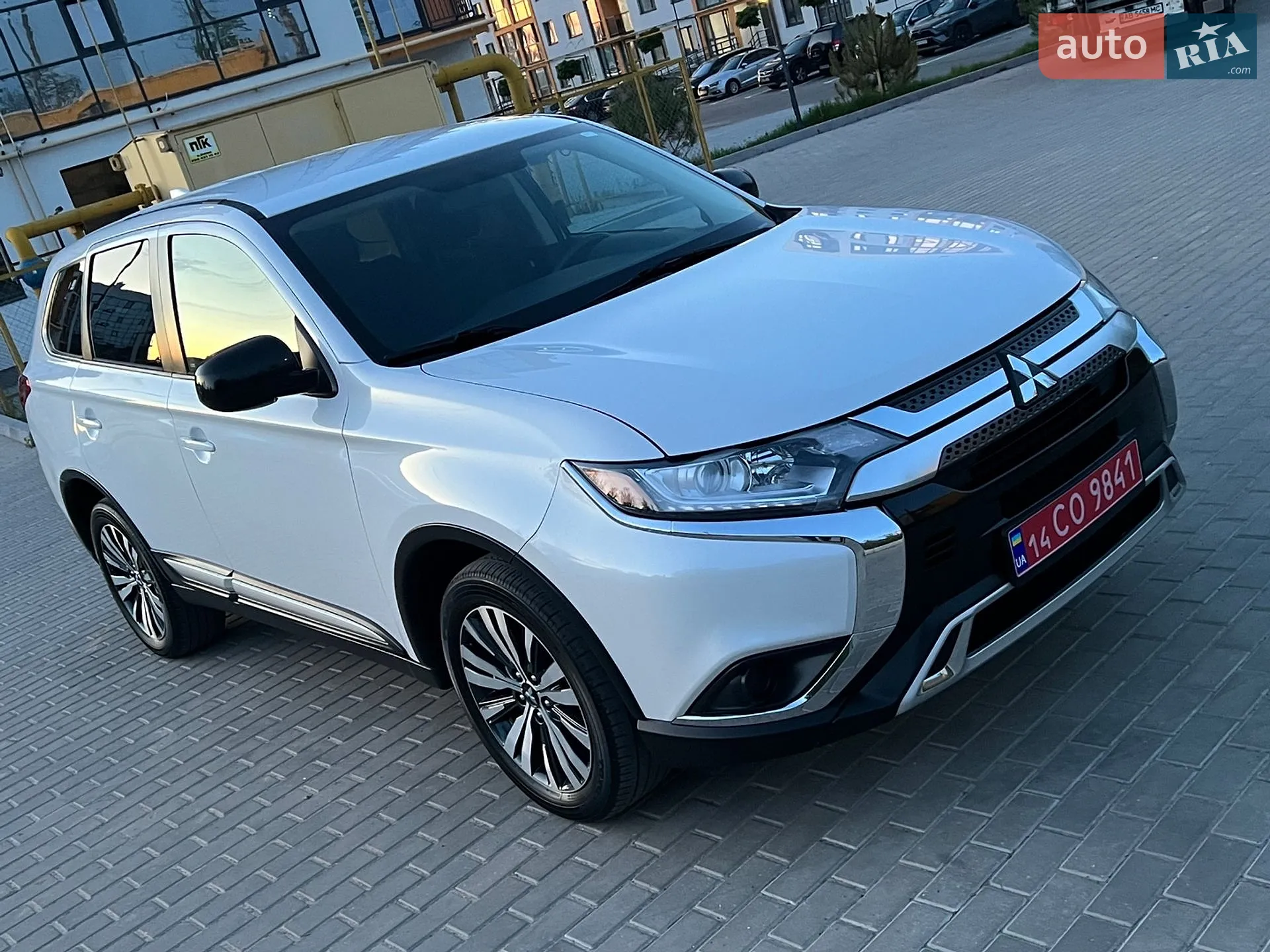 2019 Mitsubishi Outlander - мініатюра 40
