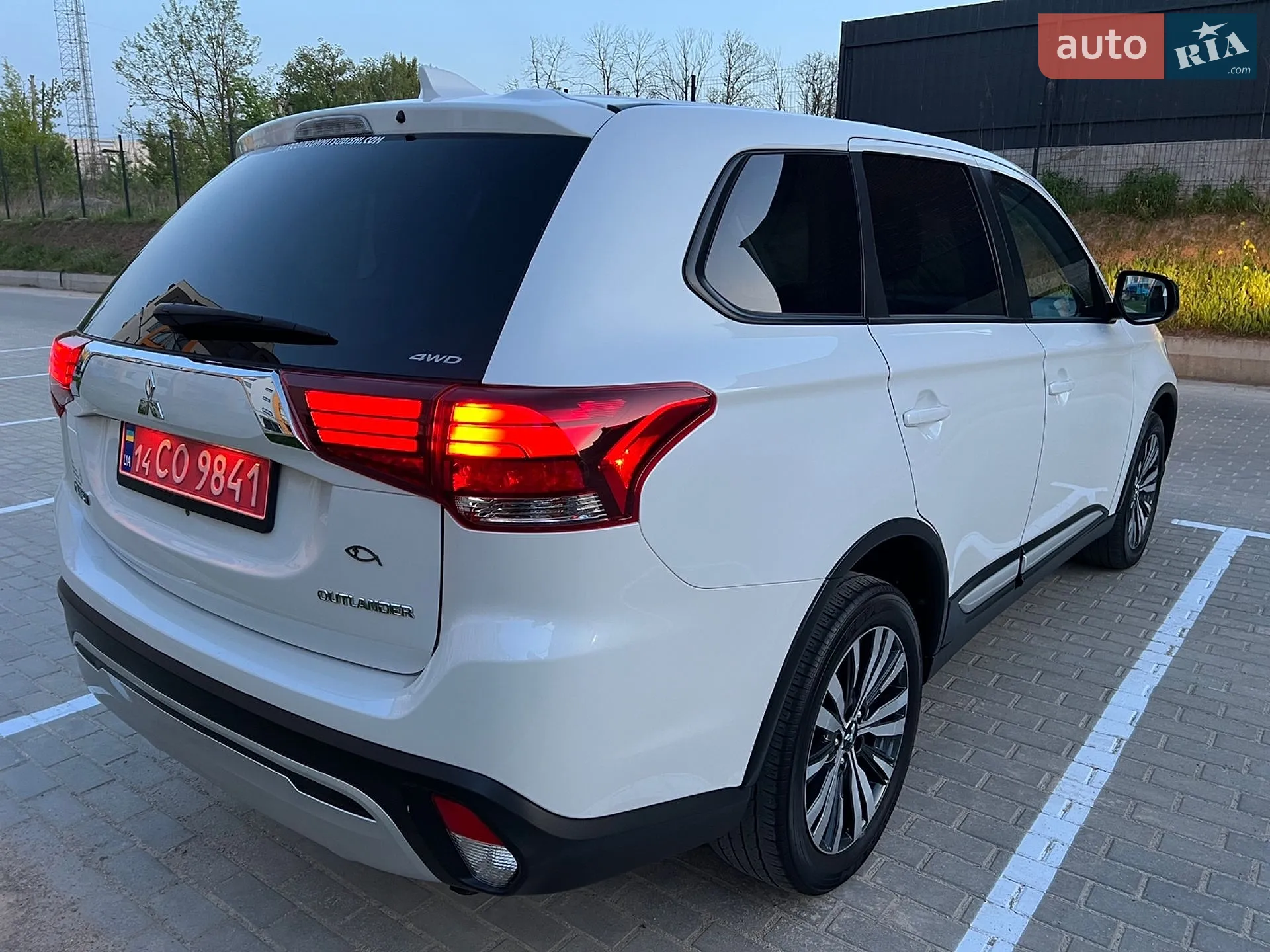 2019 Mitsubishi Outlander - мініатюра 41