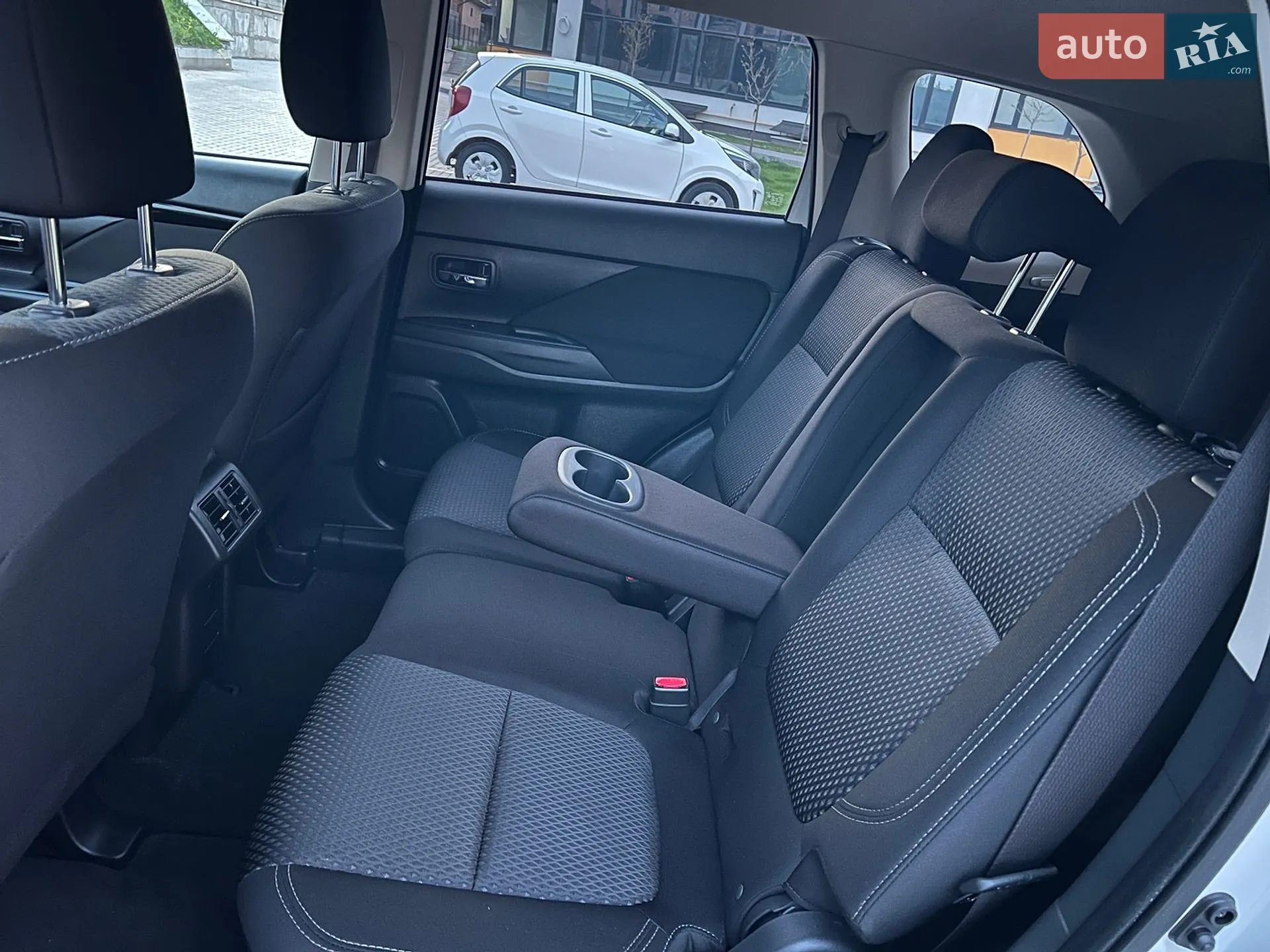 2019 Mitsubishi Outlander - мініатюра 50