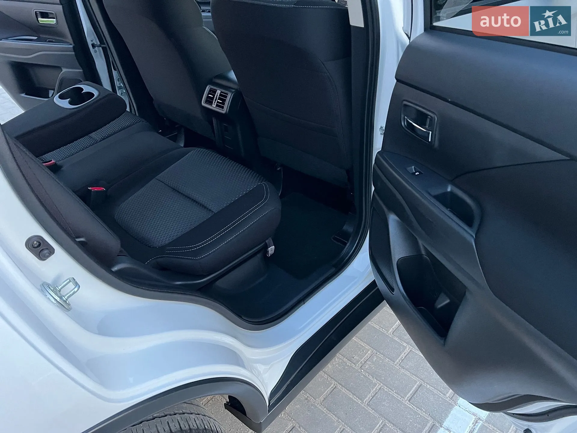 2019 Mitsubishi Outlander - мініатюра 54