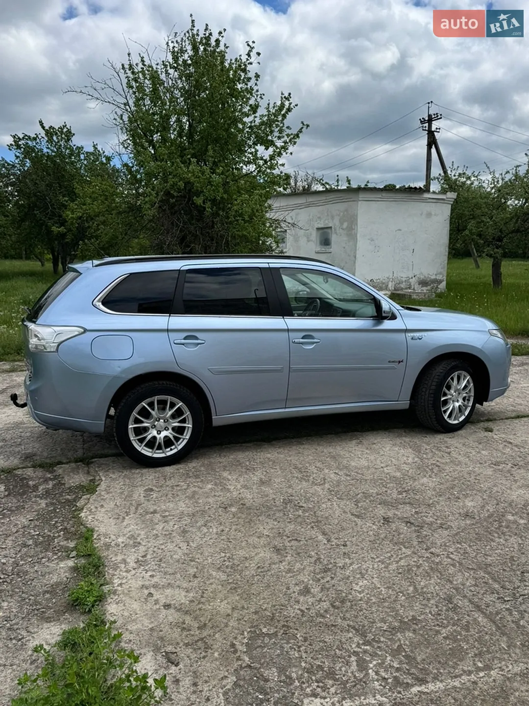 2014 Mitsubishi Outlander - мініатюра 8