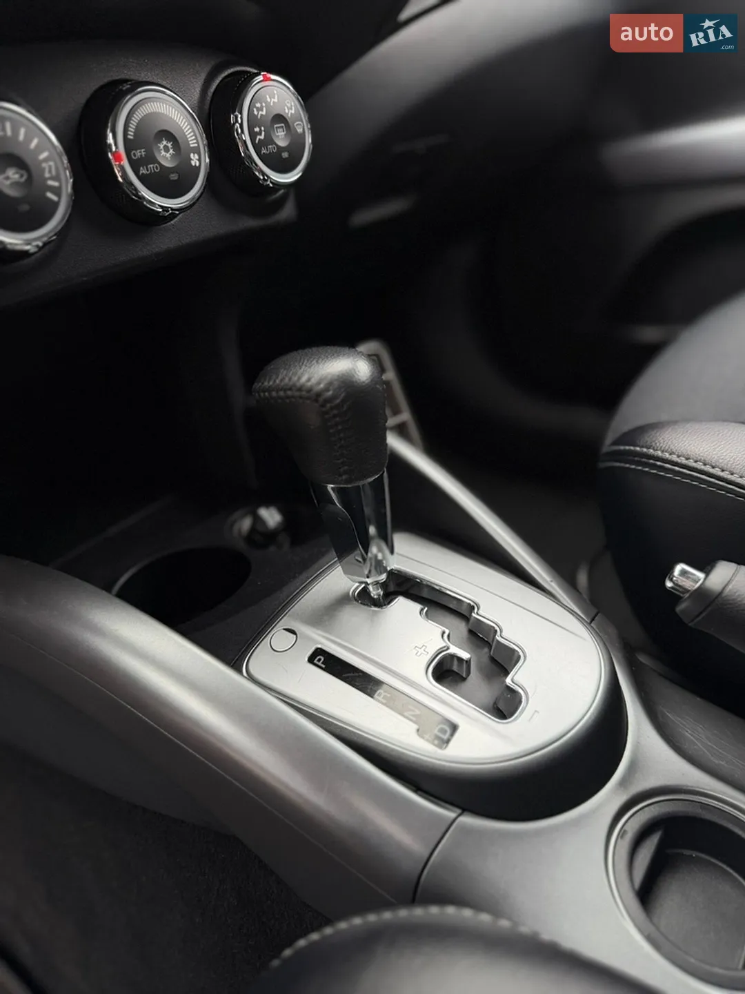 2010 Mitsubishi Outlander - мініатюра 35