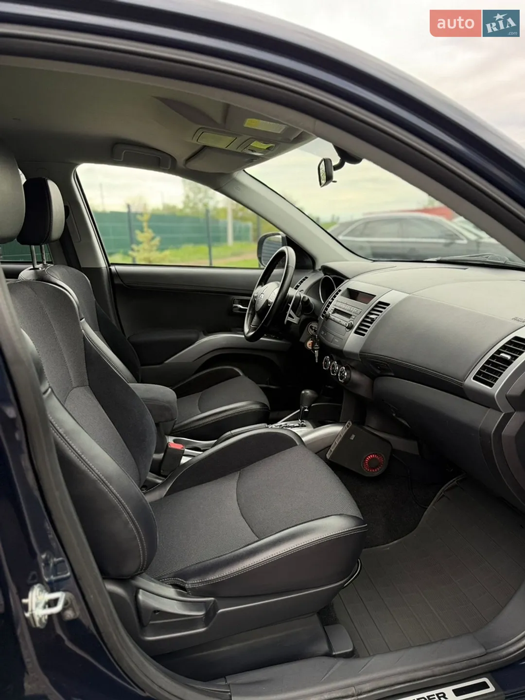2010 Mitsubishi Outlander - мініатюра 43