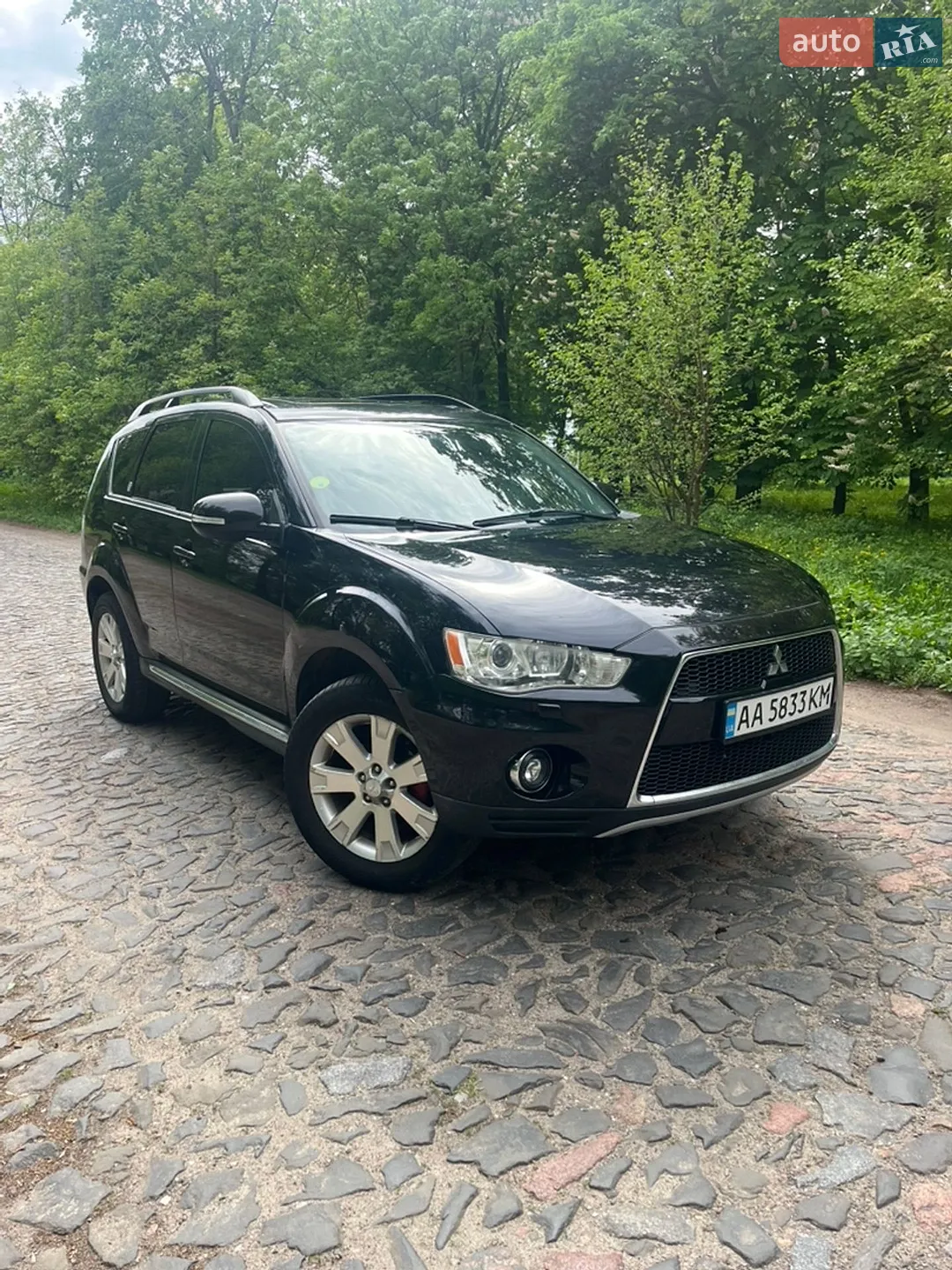 2010 Mitsubishi Outlander - мініатюра 12
