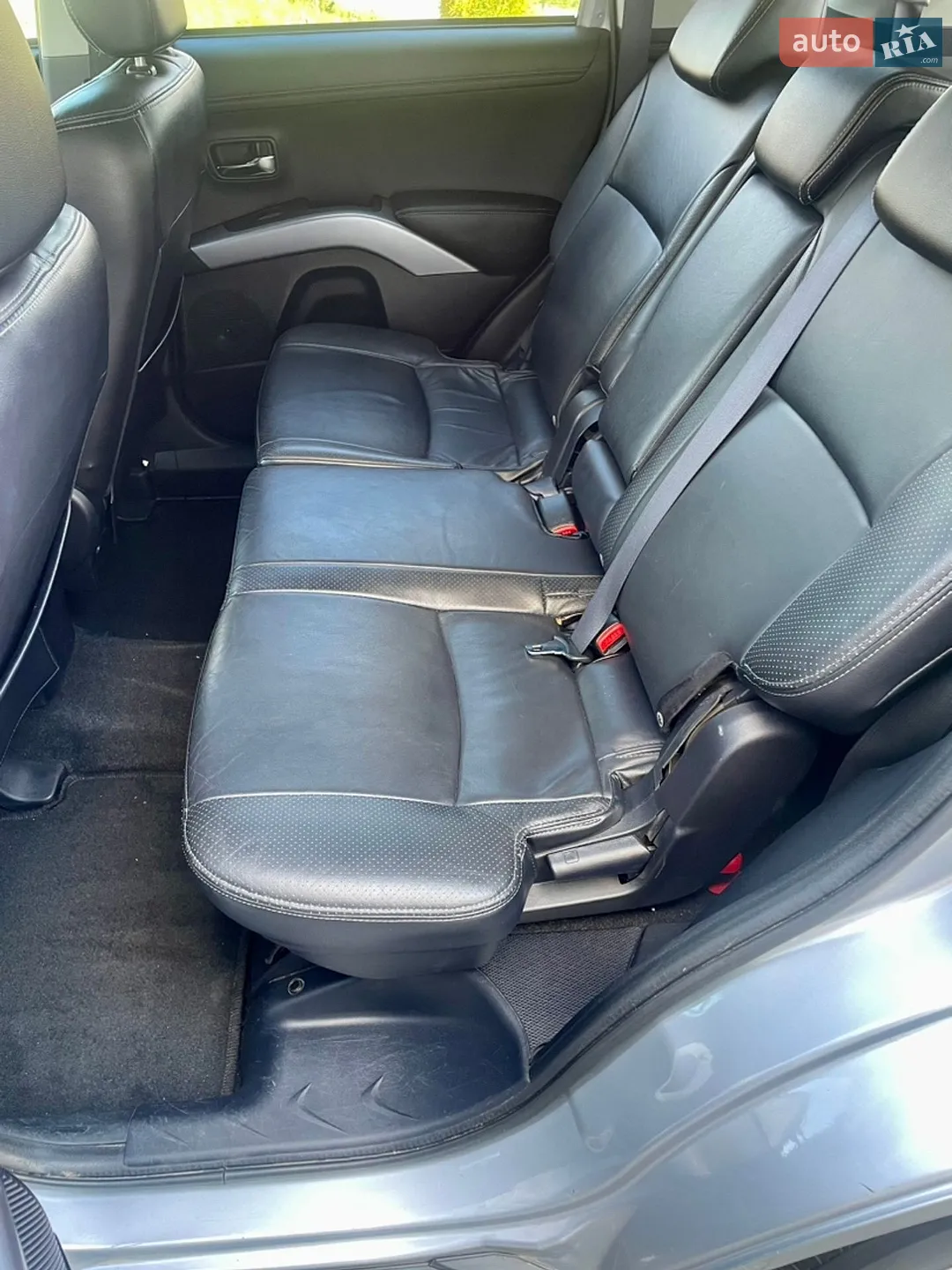 2011 Mitsubishi Outlander - мініатюра 23