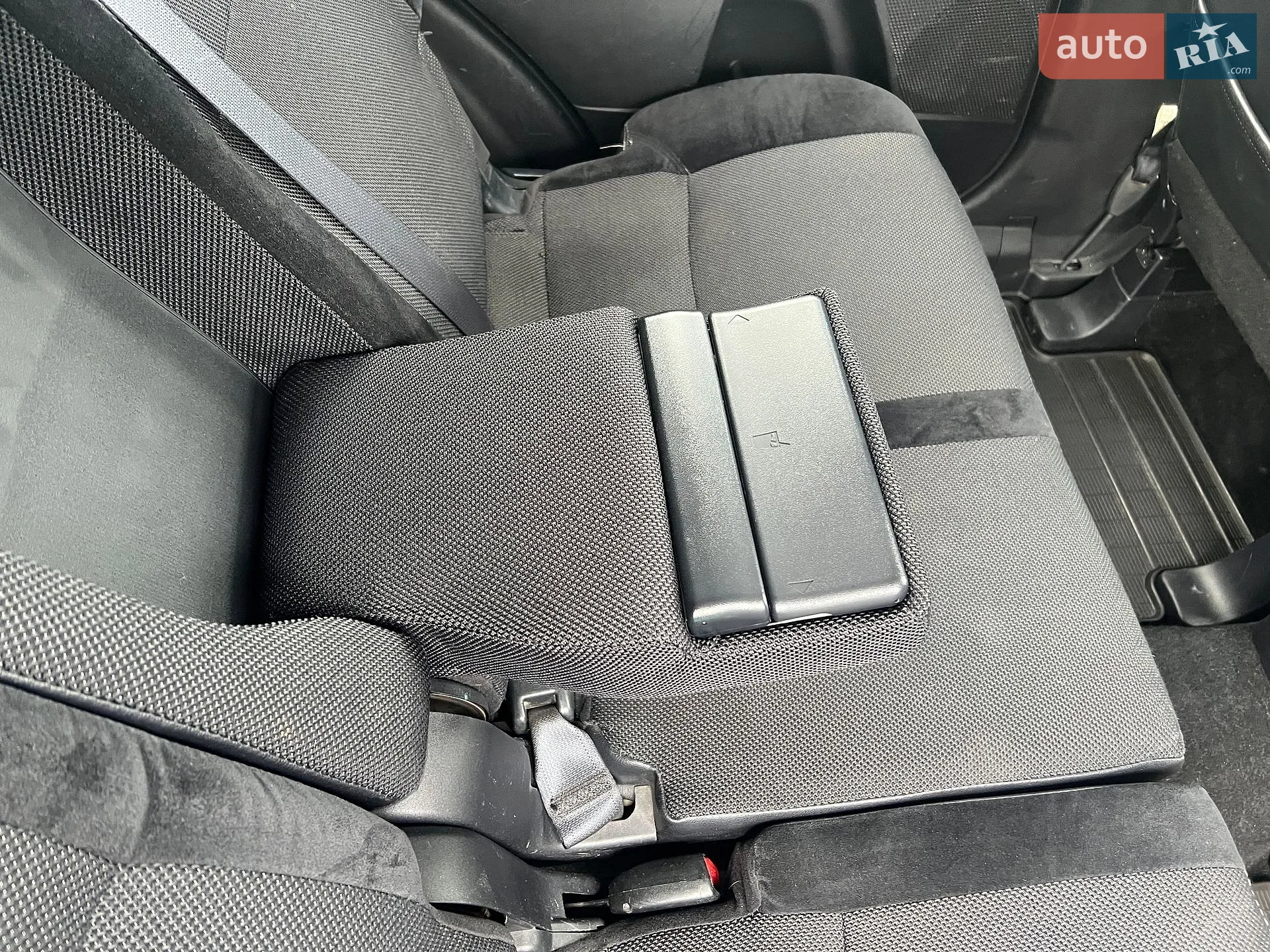 2010 Mitsubishi Outlander - мініатюра 48