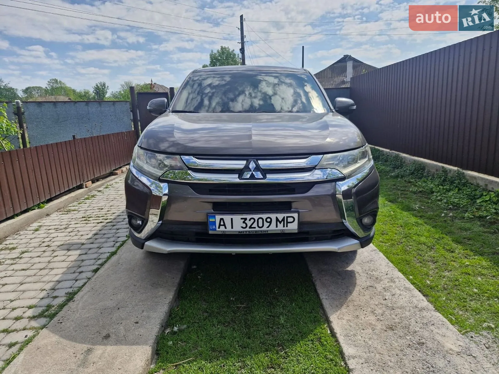 2018 Mitsubishi Outlander - мініатюра 3
