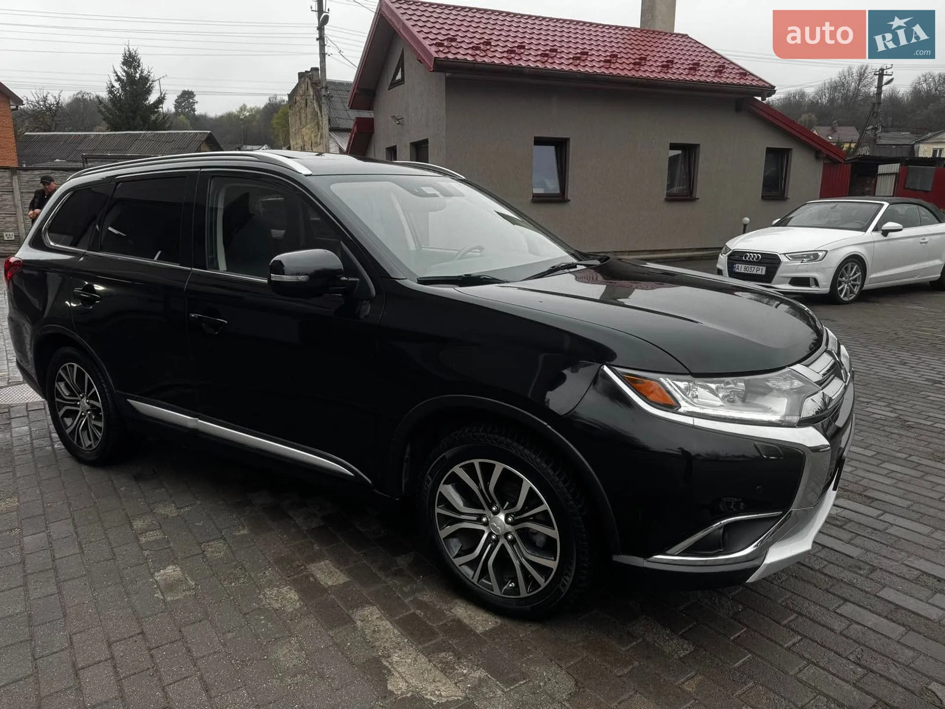 2018 Mitsubishi Outlander - мініатюра 2
