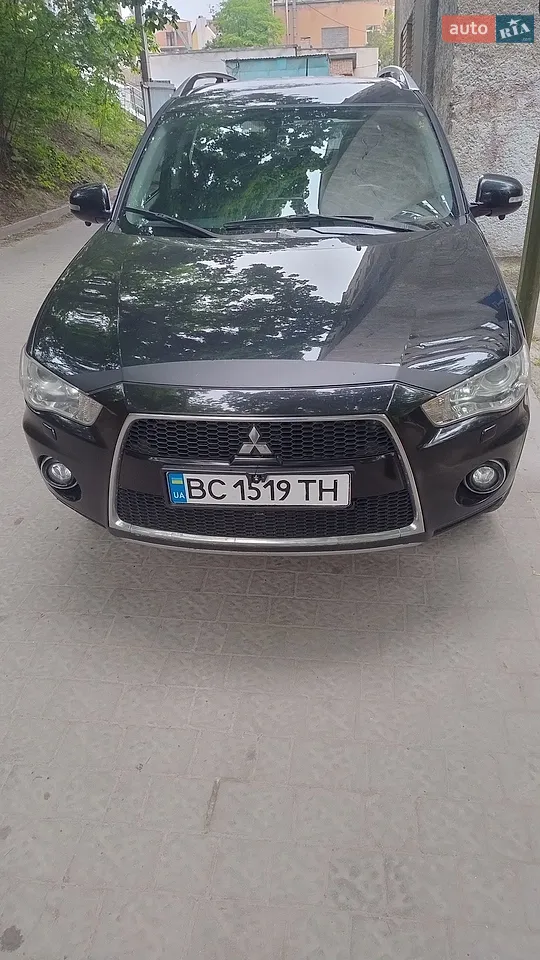 2011 Mitsubishi Outlander - мініатюра 29