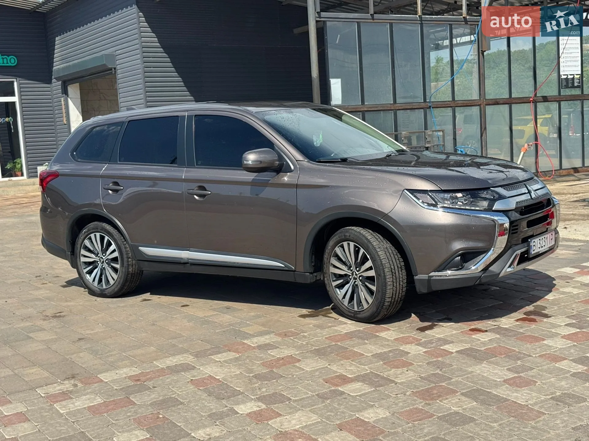 2018 Mitsubishi Outlander - мініатюра 3