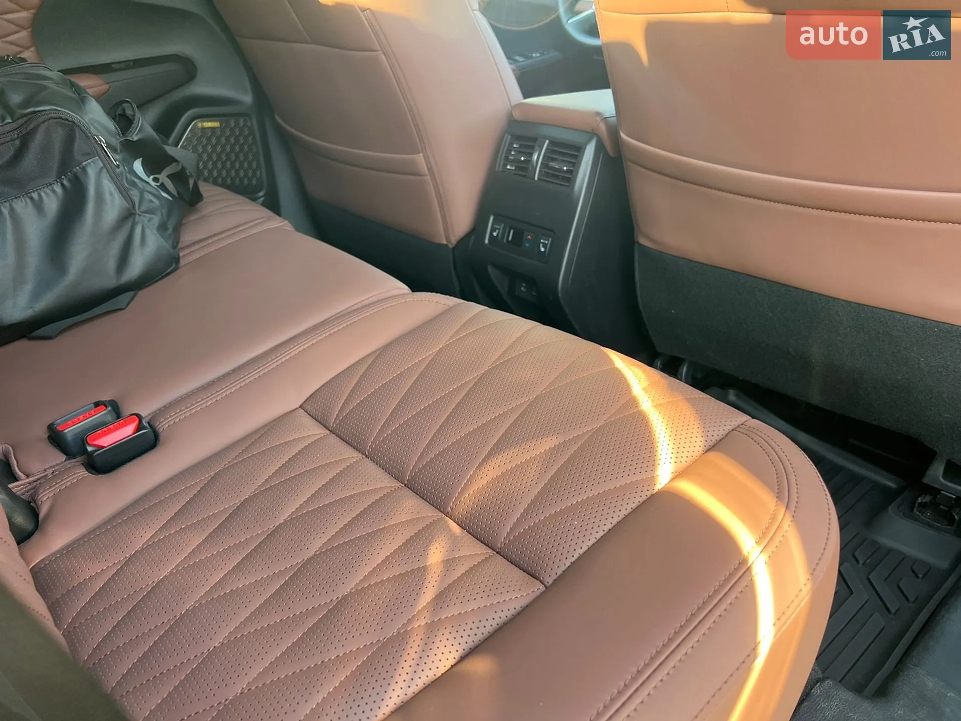 2025 Mitsubishi Outlander - мініатюра 32