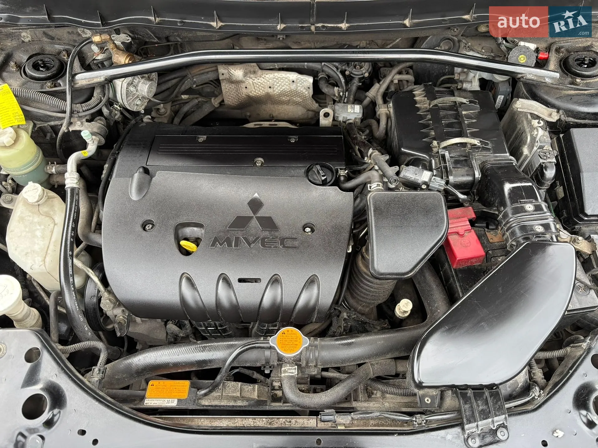 2010 Mitsubishi Outlander - мініатюра 33