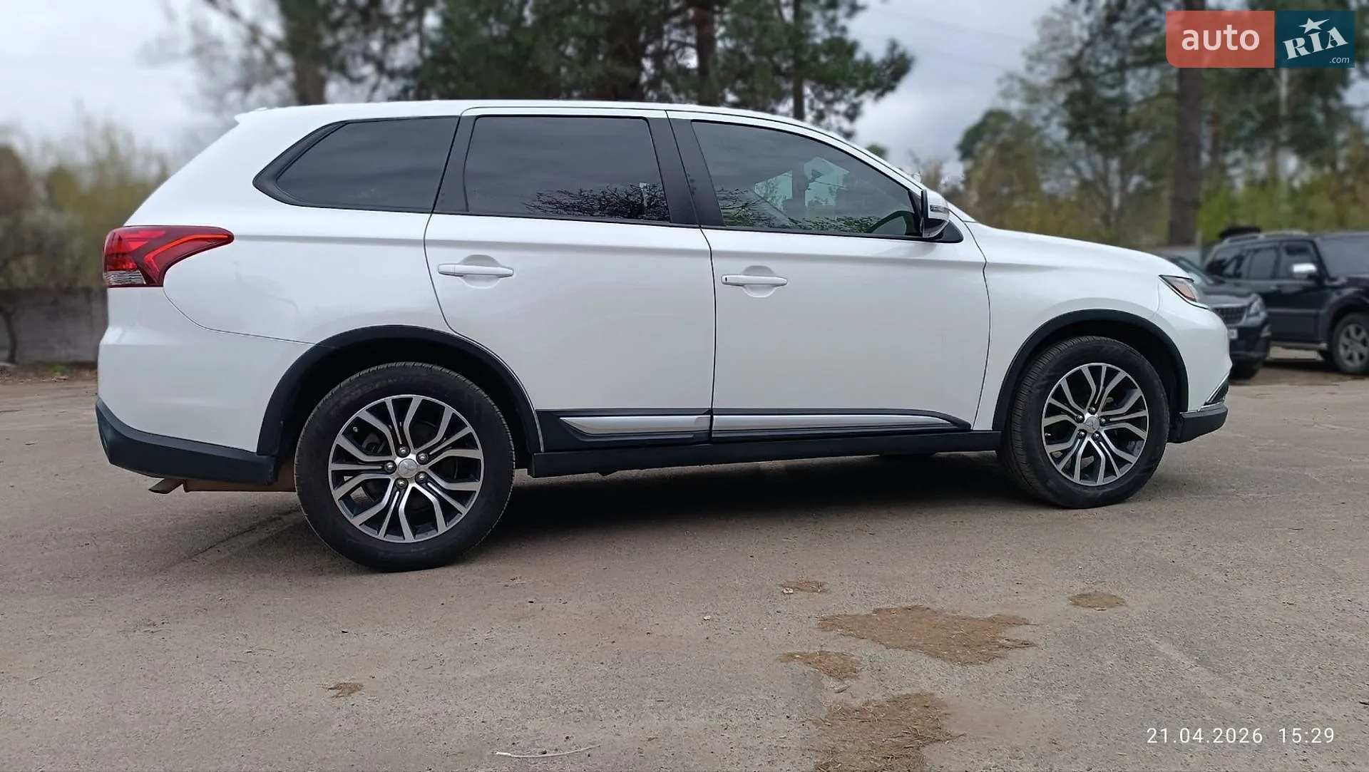 2017 Mitsubishi Outlander - мініатюра 10