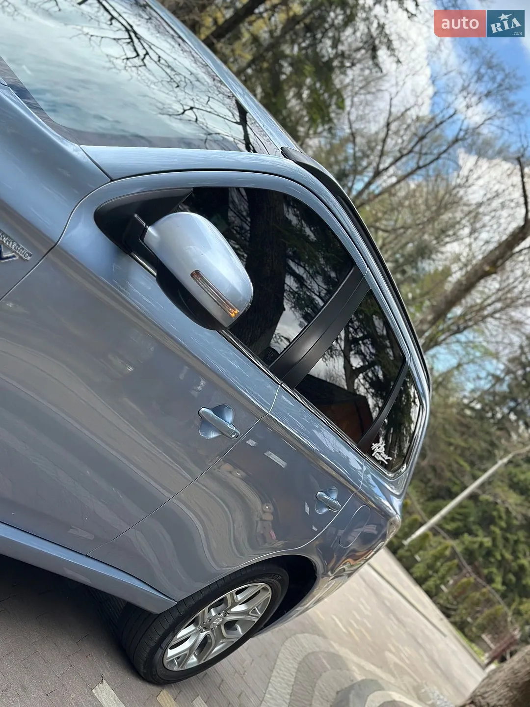2014 Mitsubishi Outlander - мініатюра 9