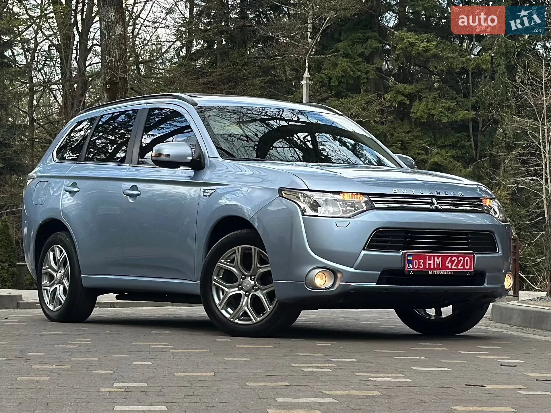 2014 Mitsubishi Outlander - мініатюра 15