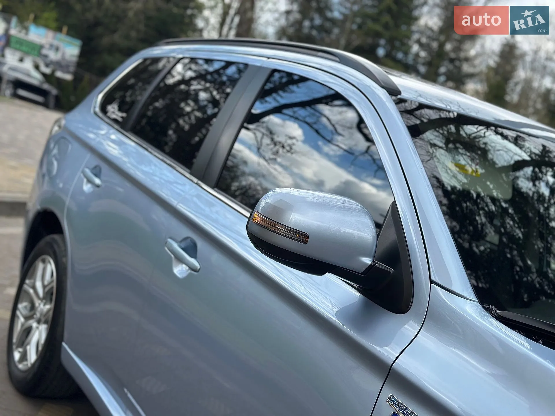 2014 Mitsubishi Outlander - мініатюра 25