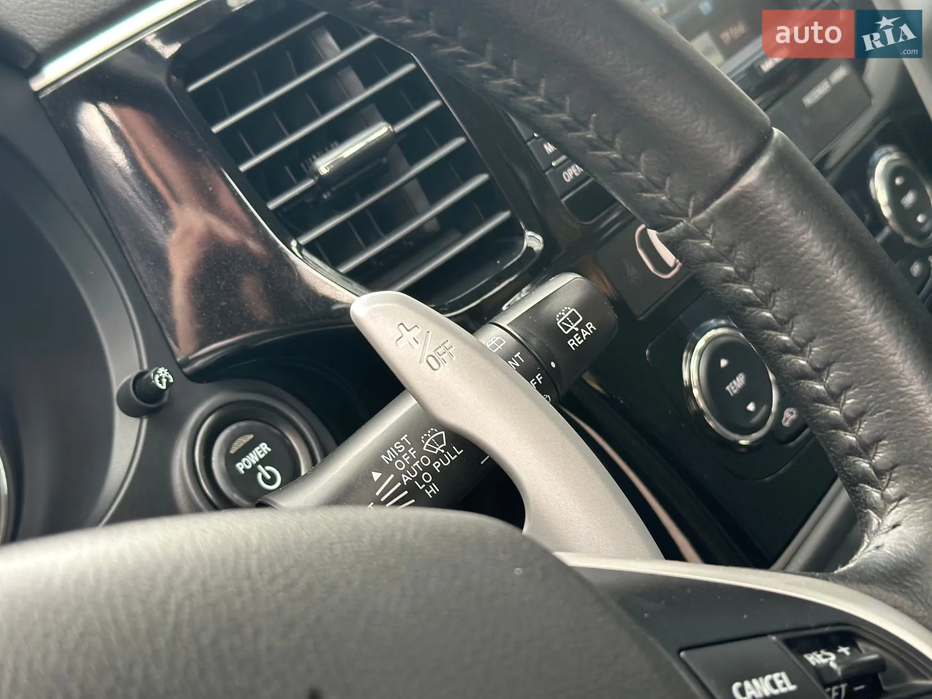 2014 Mitsubishi Outlander - мініатюра 76