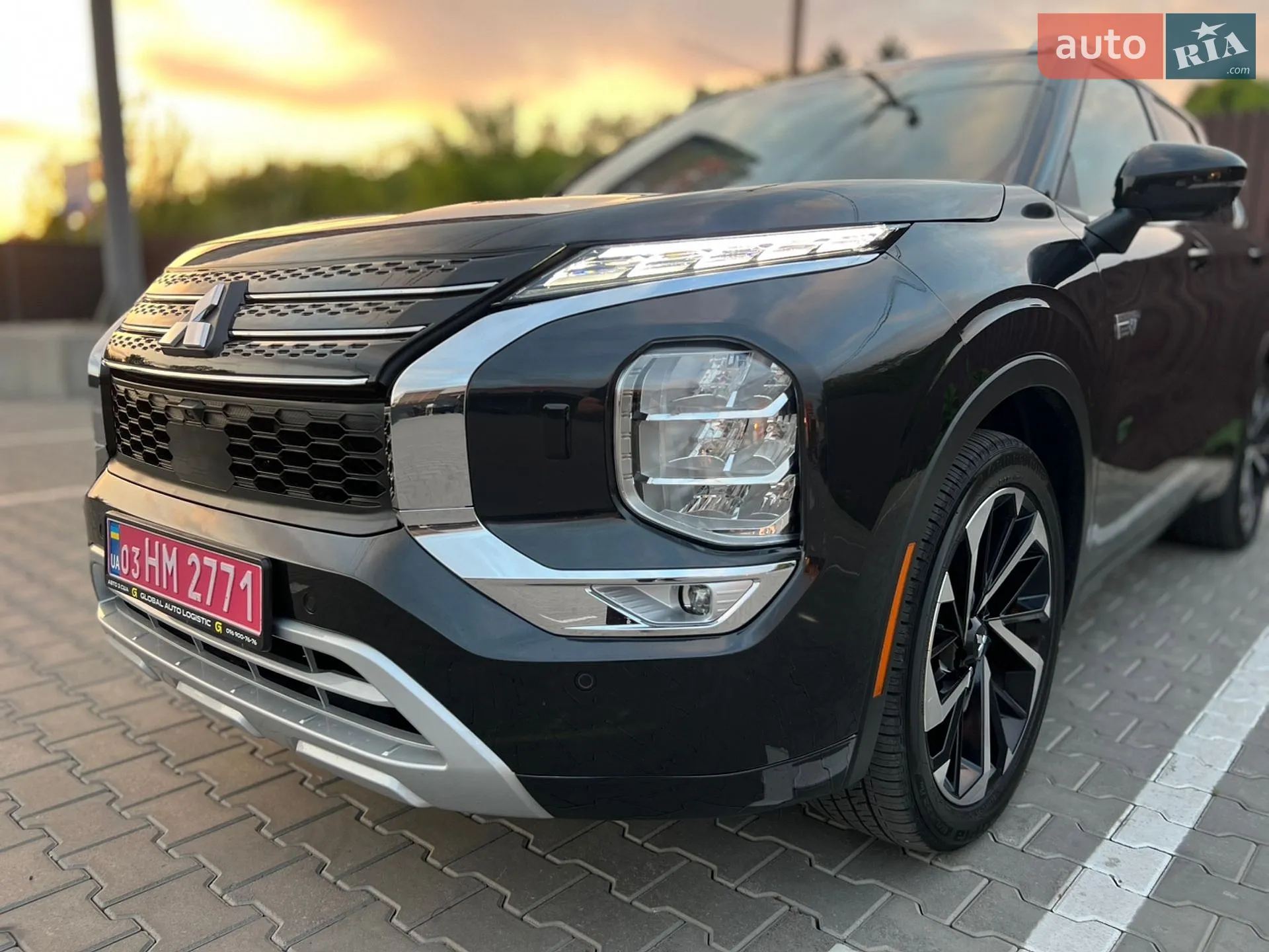 2023 Mitsubishi Outlander - мініатюра 9