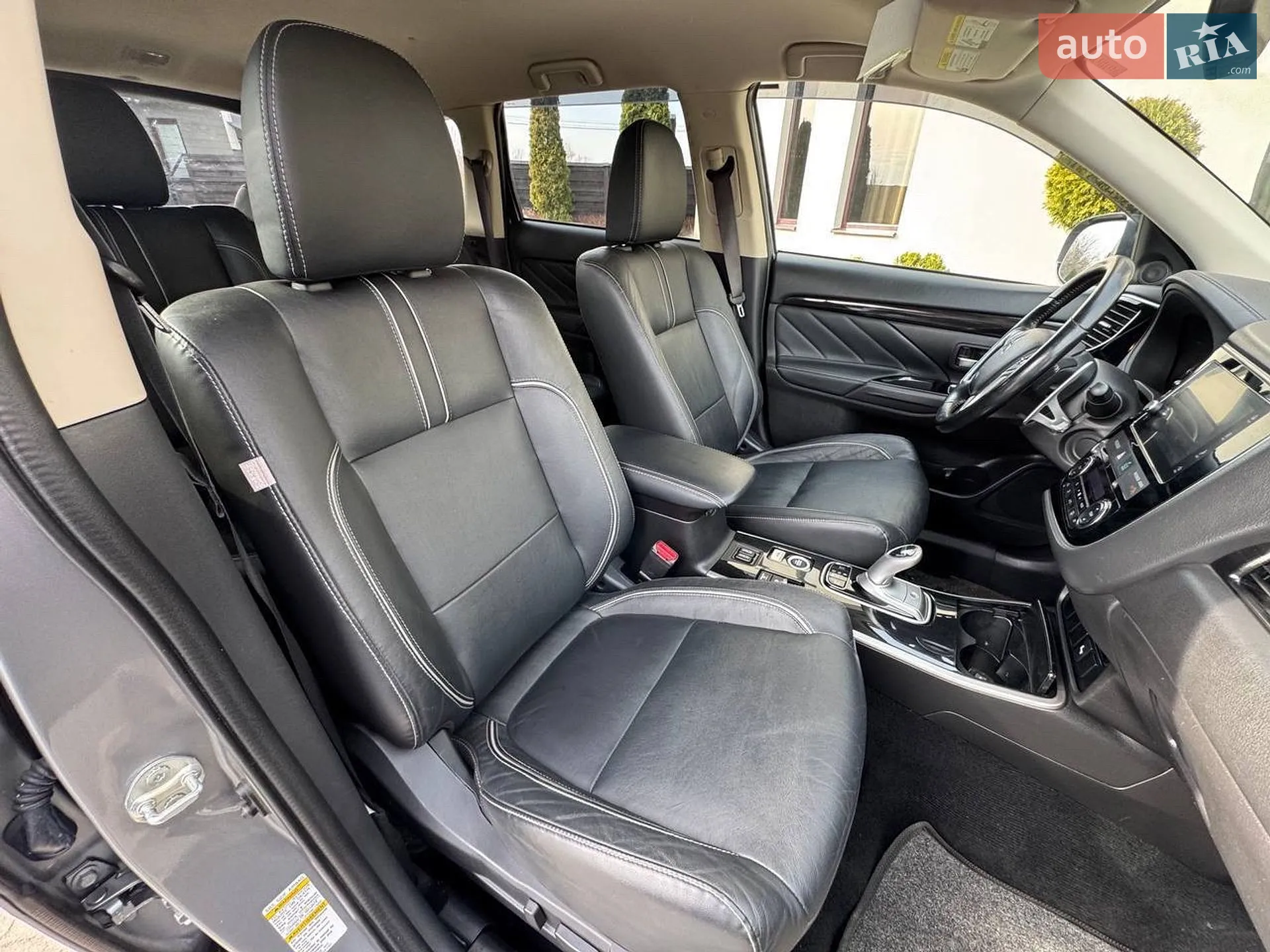2018 Mitsubishi Outlander - мініатюра 37
