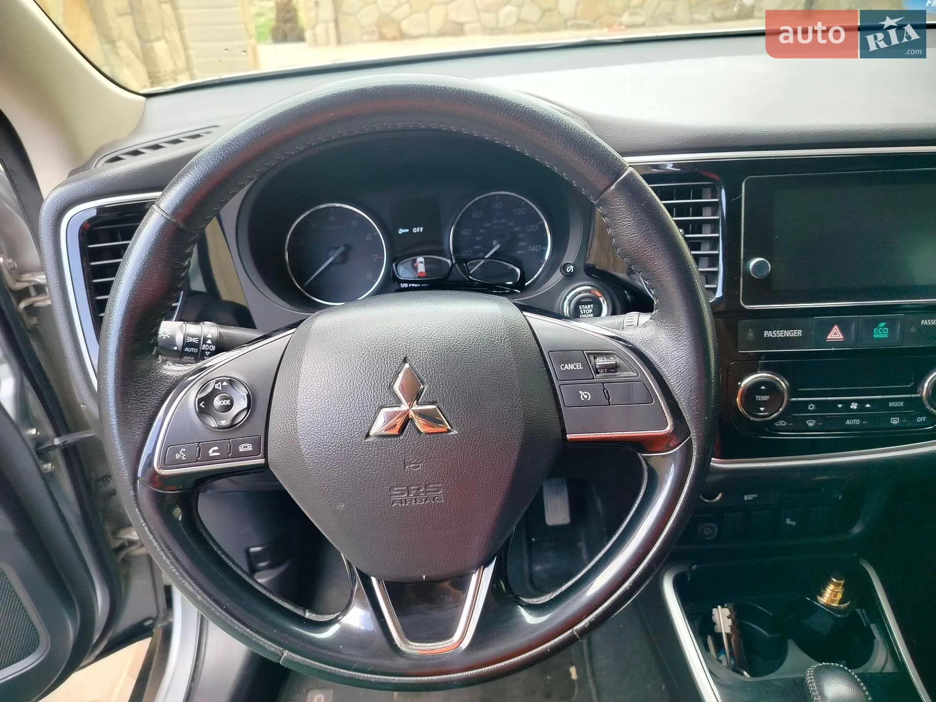 2018 Mitsubishi Outlander - мініатюра 8