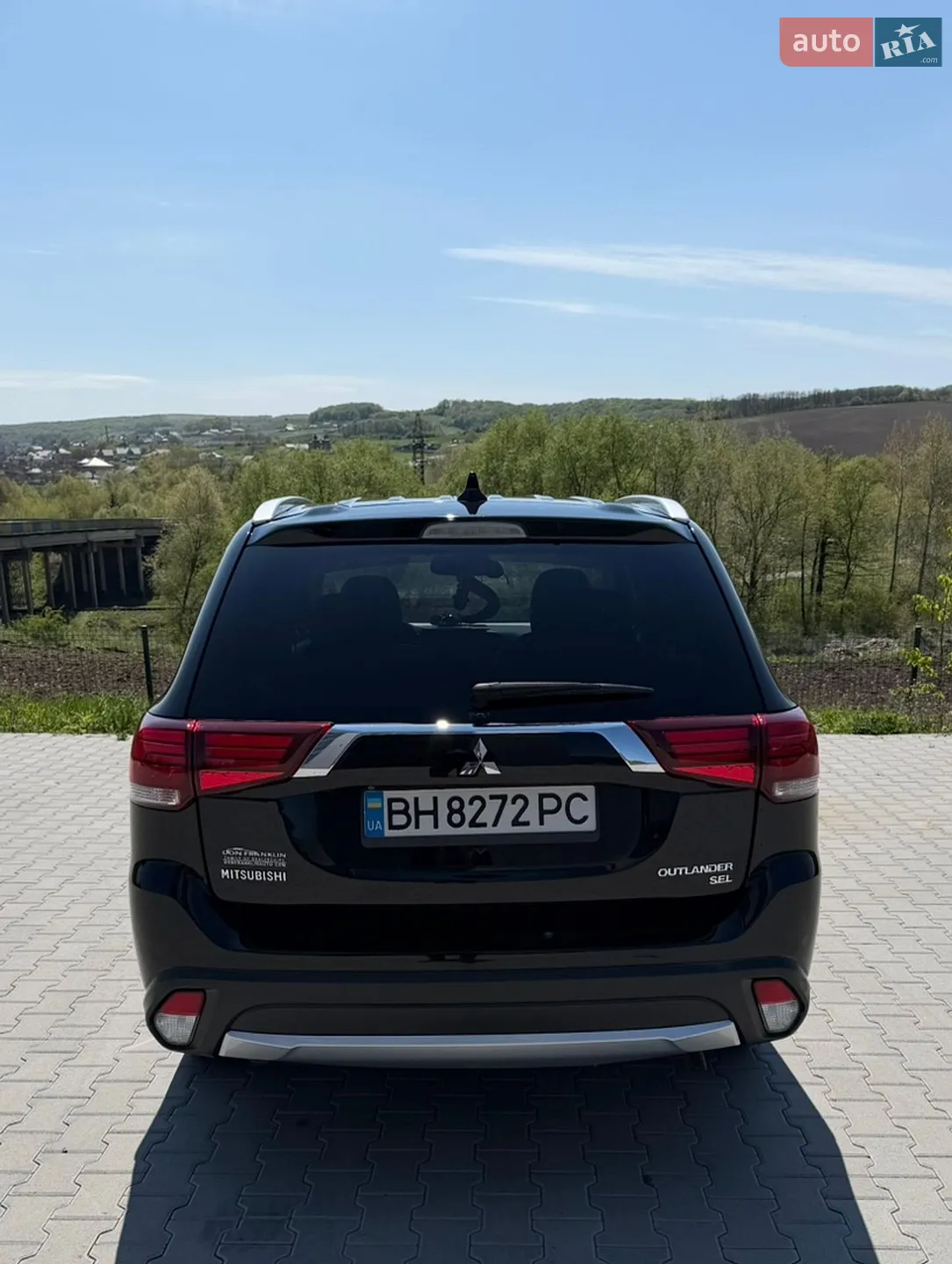 2017 Mitsubishi Outlander - мініатюра 12