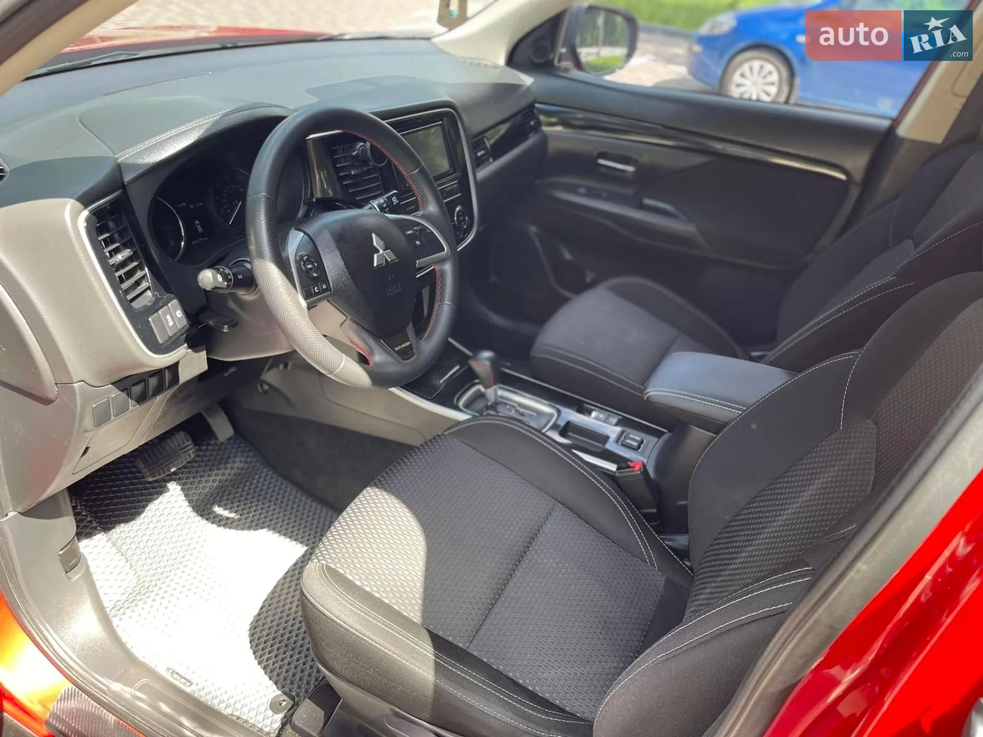 2018 Mitsubishi Outlander - мініатюра 10