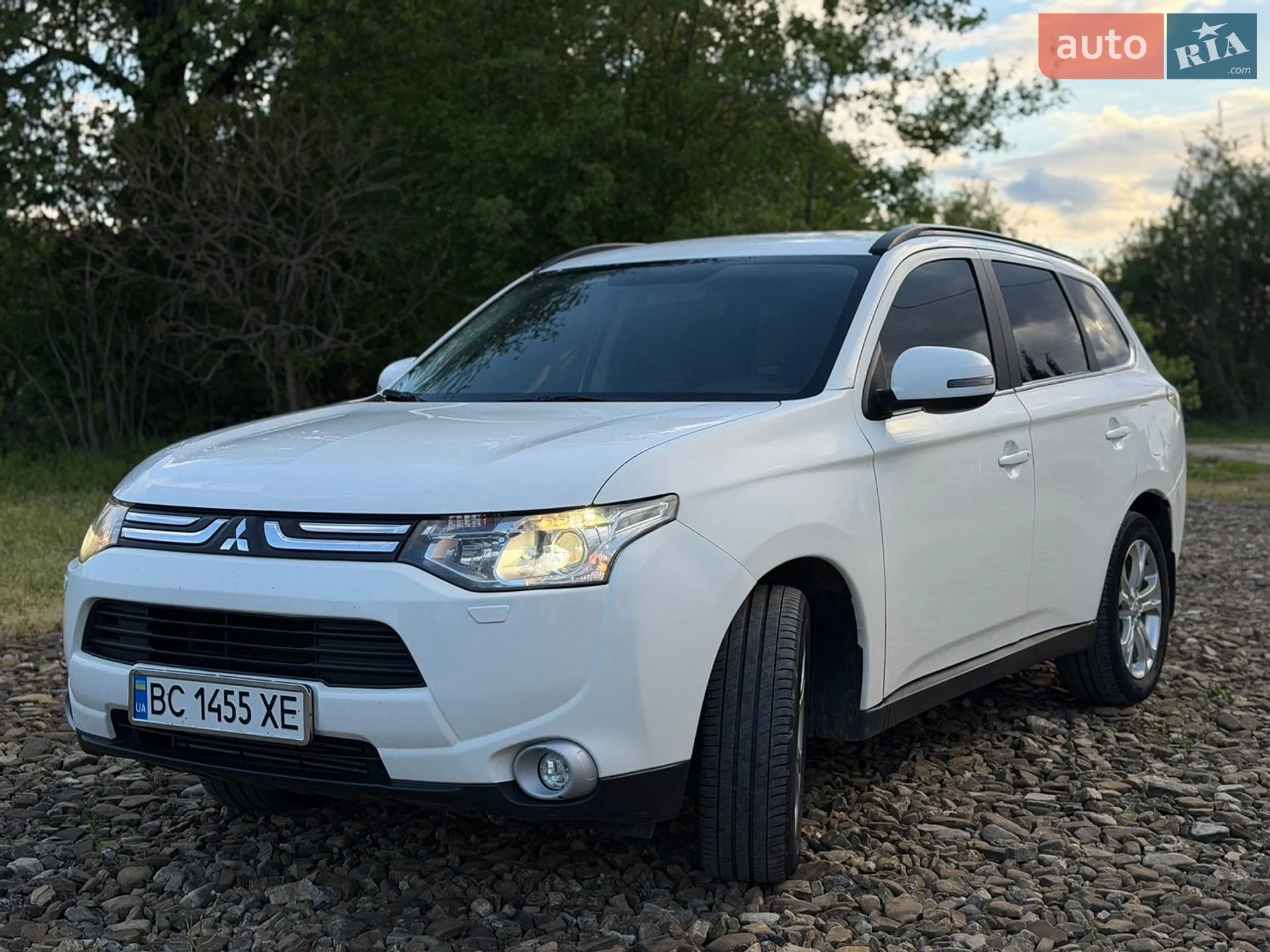 2013 Mitsubishi Outlander - мініатюра 4