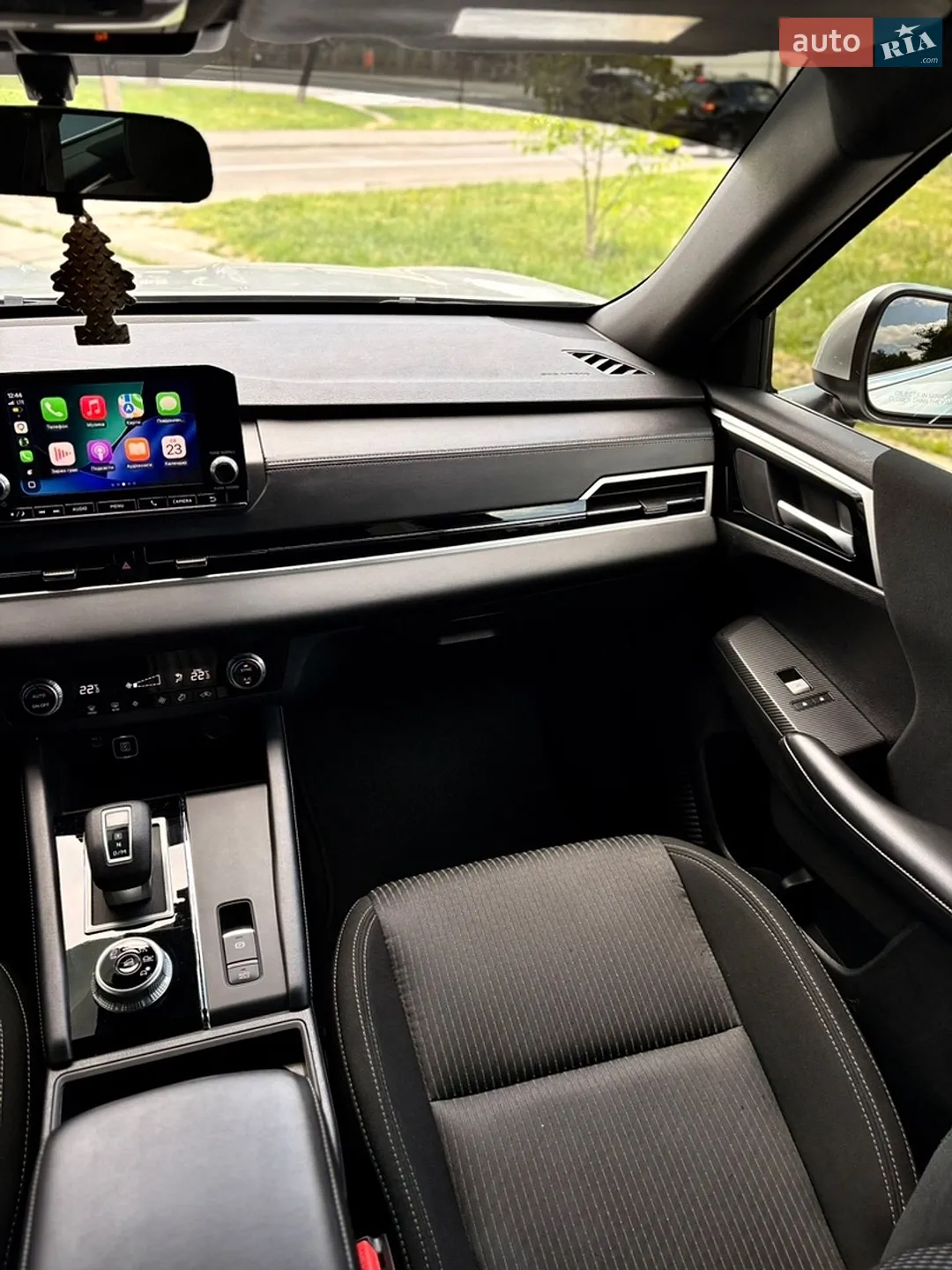 2022 Mitsubishi Outlander - мініатюра 25