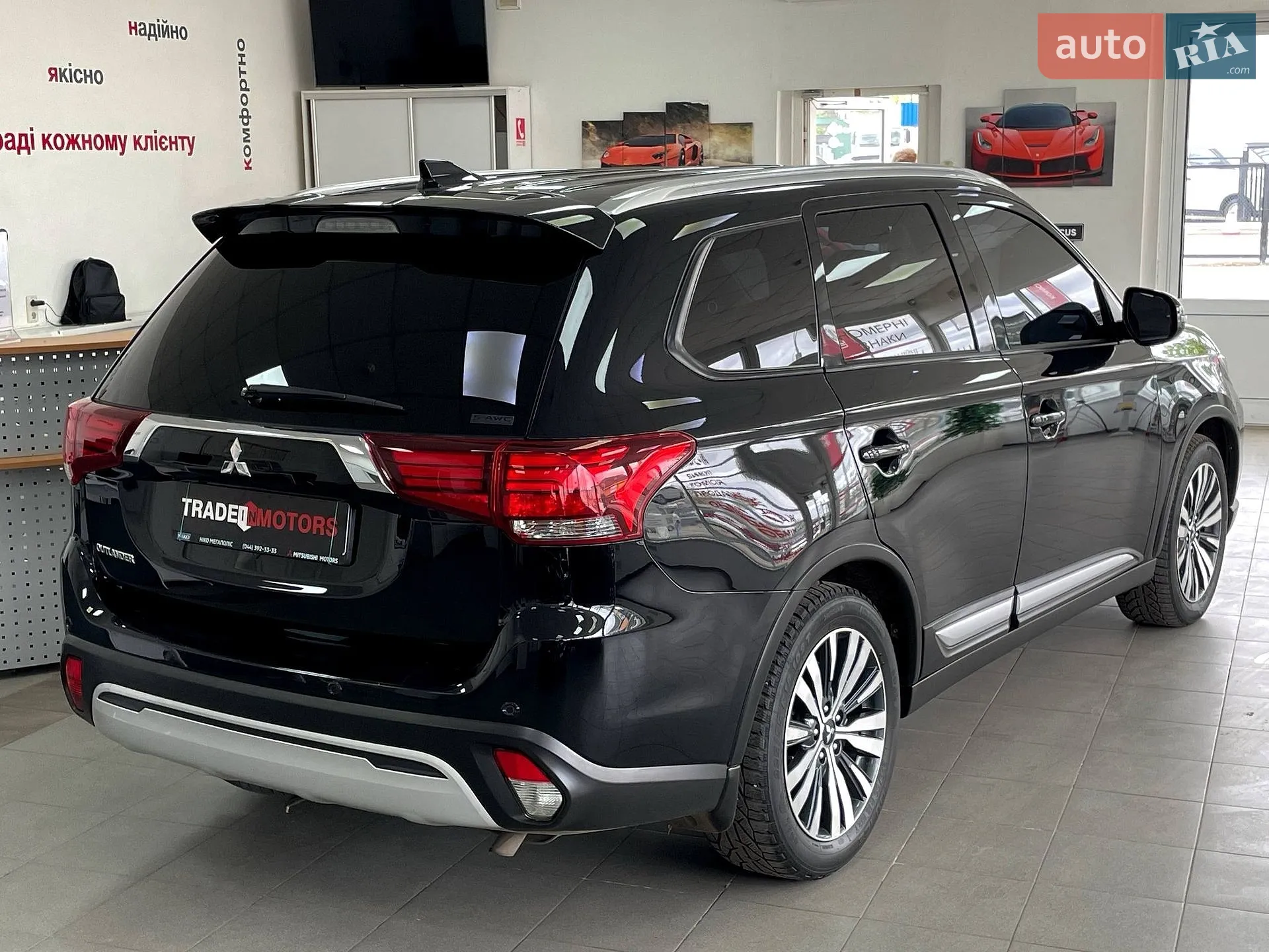 2020 Mitsubishi Outlander - мініатюра 14